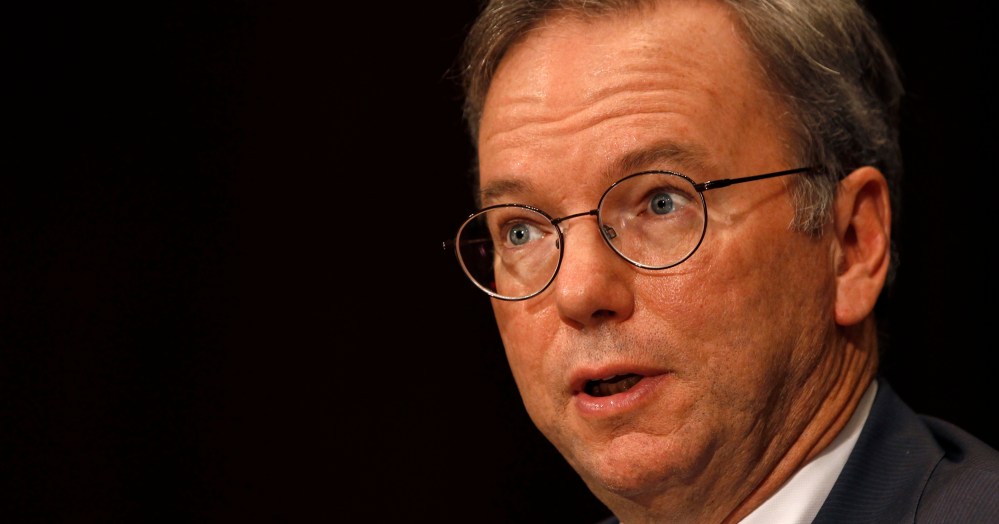 Executive Chairman of Google Eric Schmidt testifies before a Senate Judiciary Subcommittee hearing called "The Power of Google: Serving Consumers or Threatening Competition?" on Capitol Hill, September 21, 2011. REUTERS/Larry Downing (UNITED STATES - Tags: POLITICS BUSINESS)