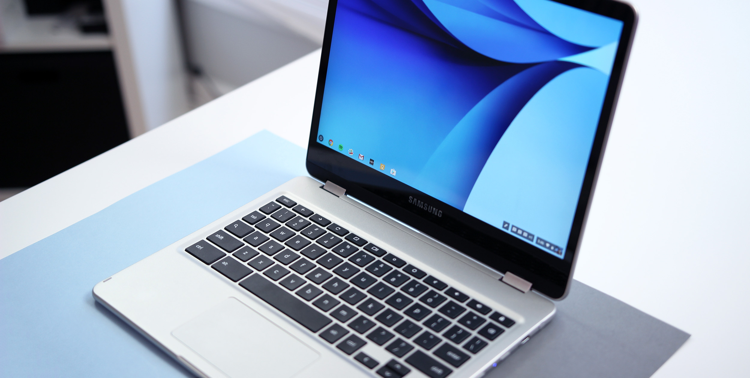 Review Samsung Chromebook Plus has a display and build worthy of