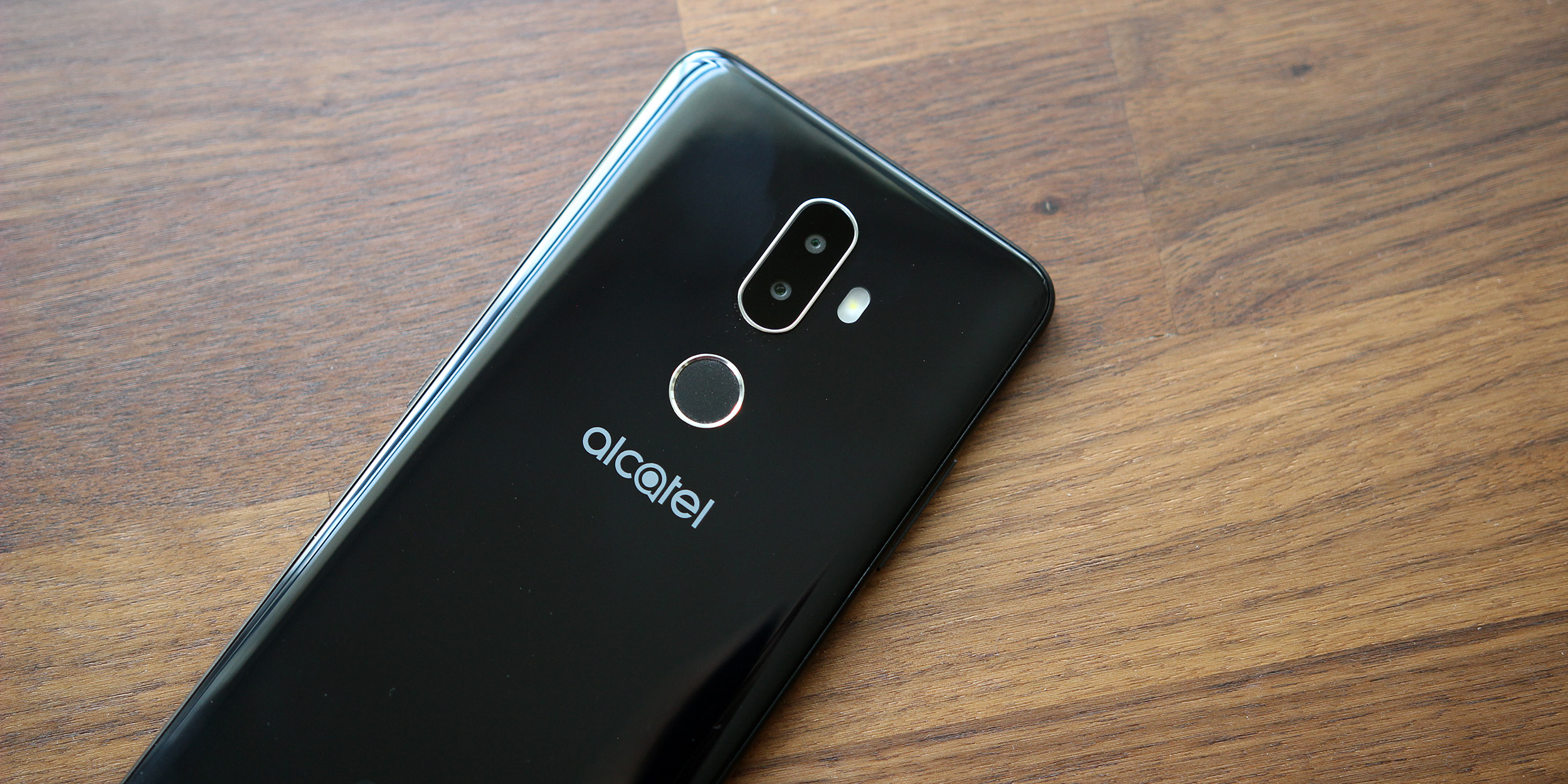 Alcatel 3V US release: $150 gets you a 6-inch 18:9 phone with dual rear  cameras