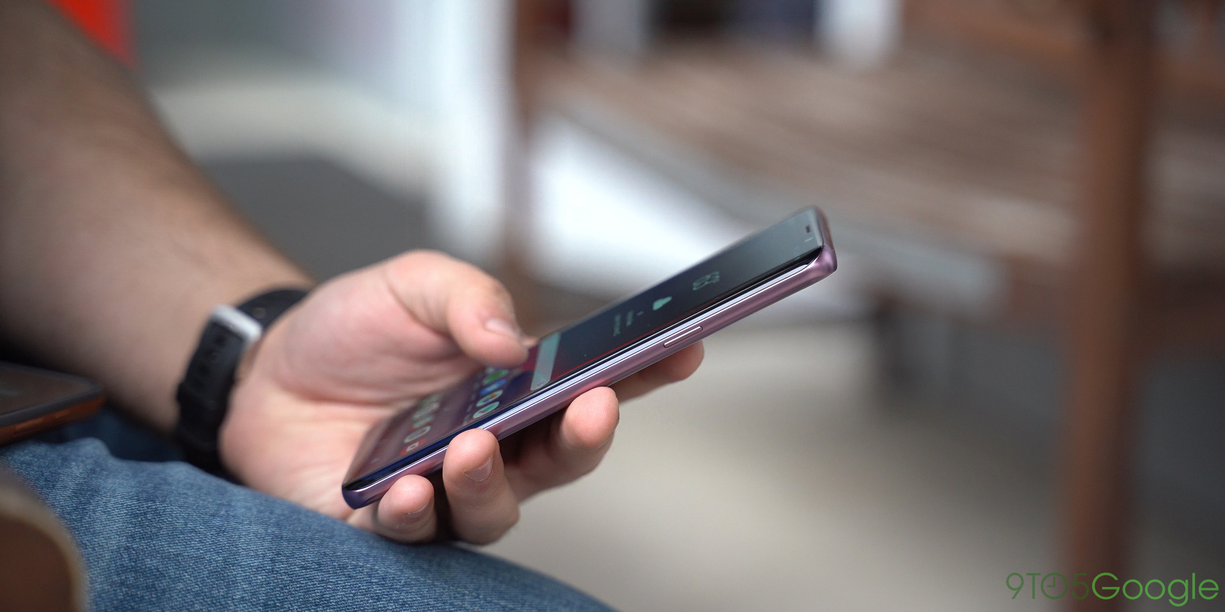 samsung s20 curved display