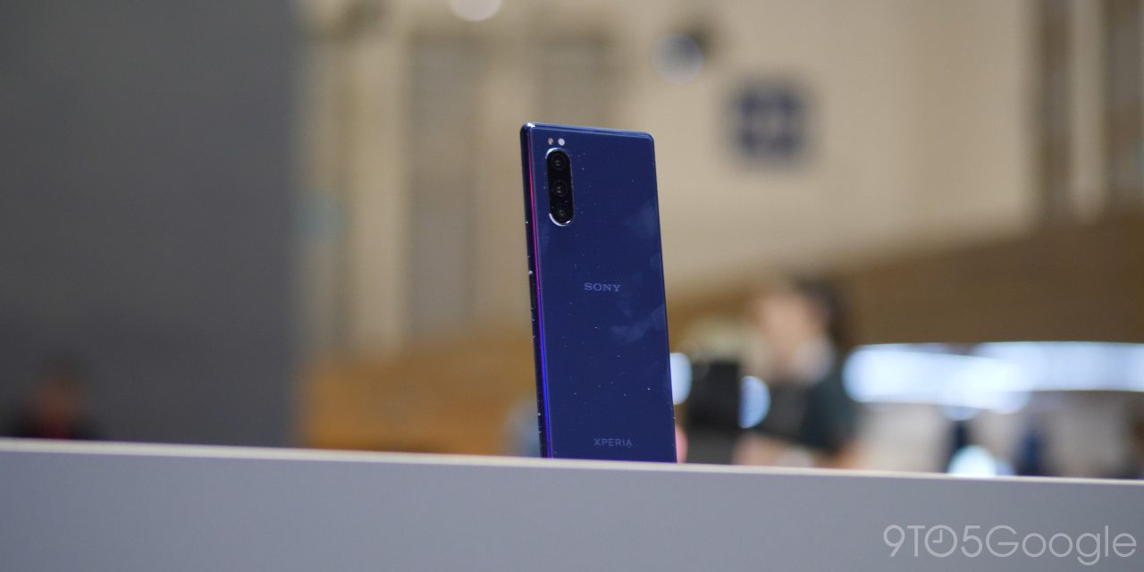 Sony Xperia 5 in Blue
