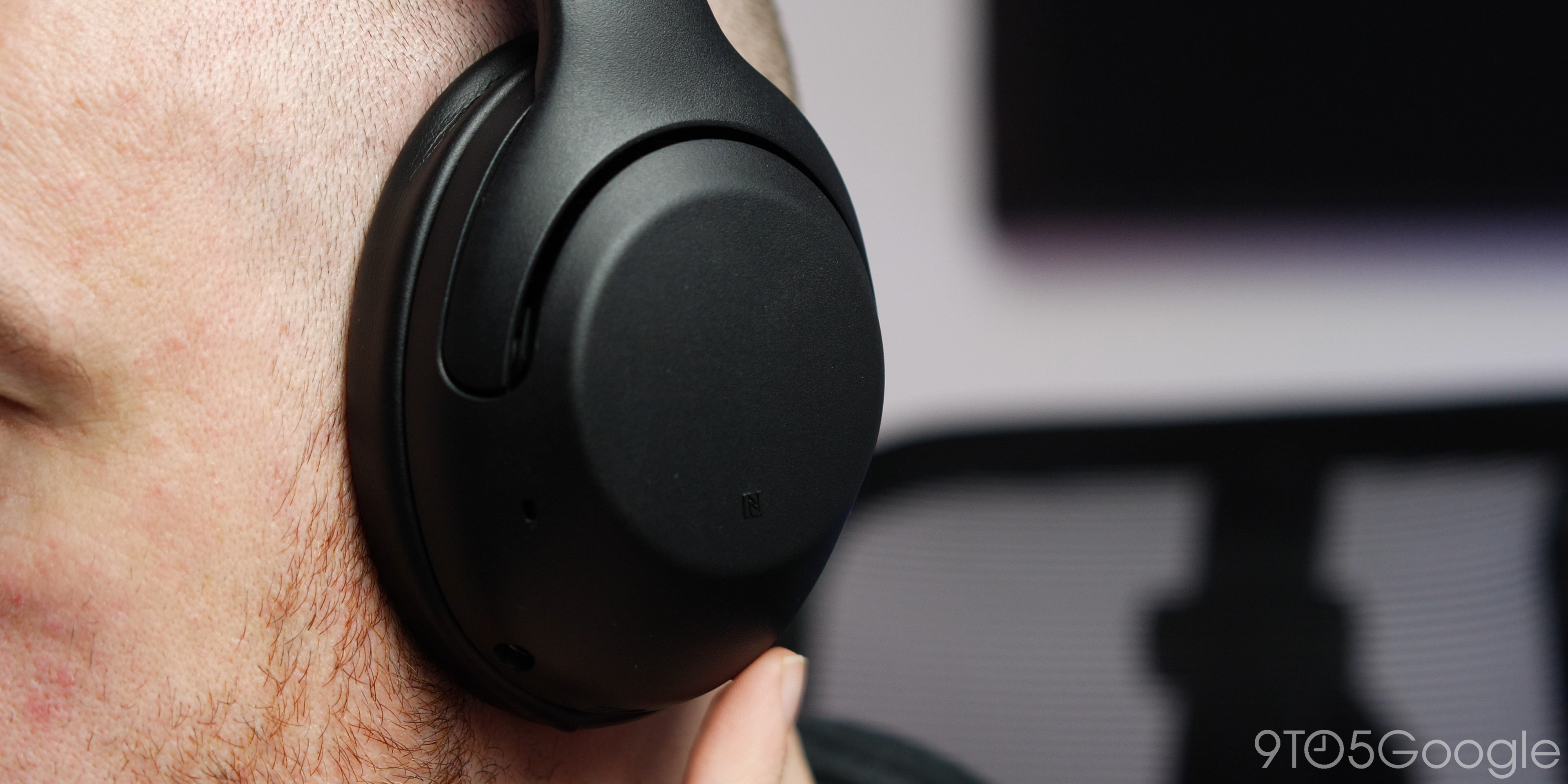 headphone review [Video] -