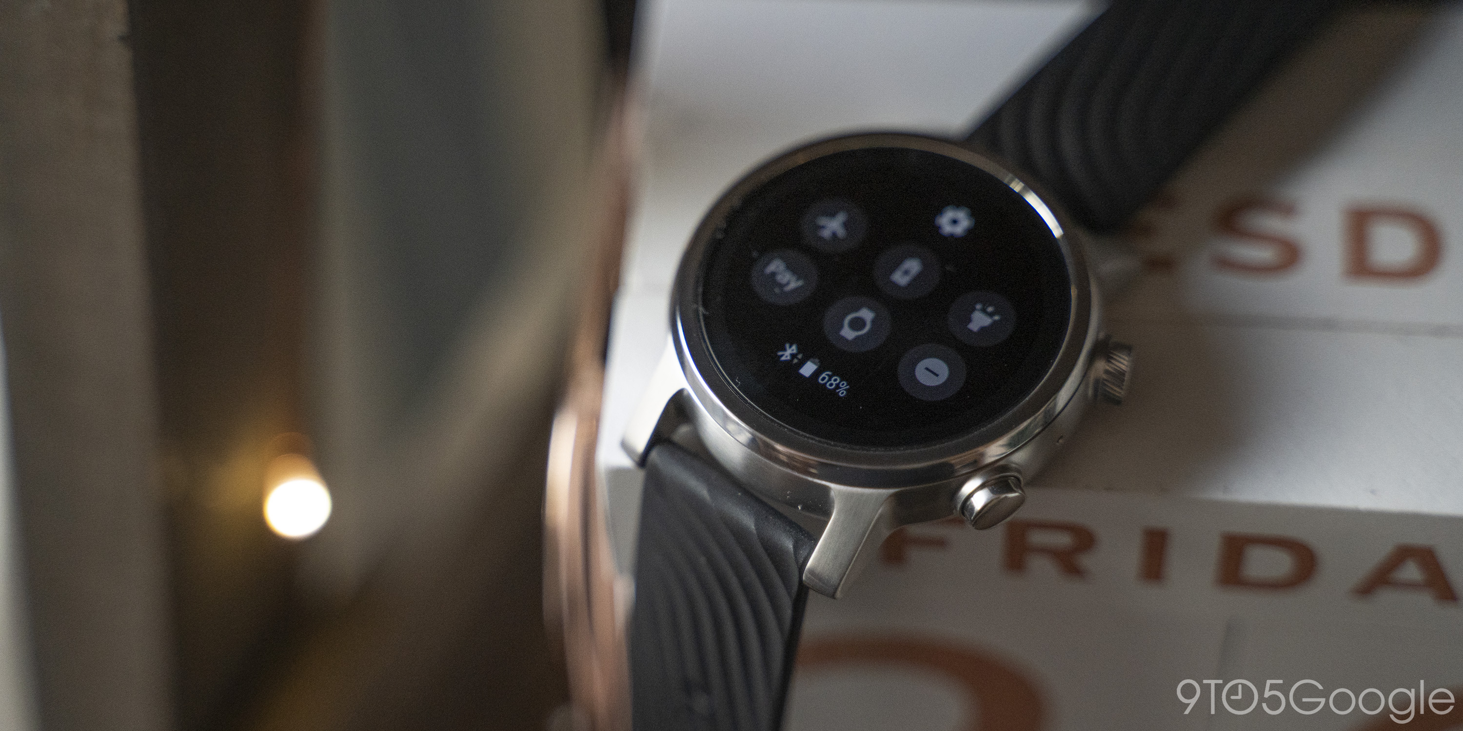 Moto 360 Review Reviving A Wear Os Favorite 9to5google