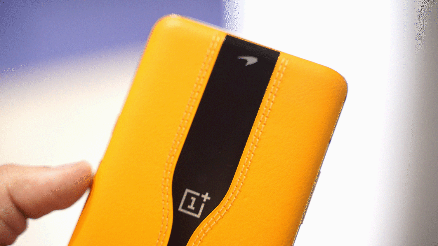 oneplus concept one electrochomic glass