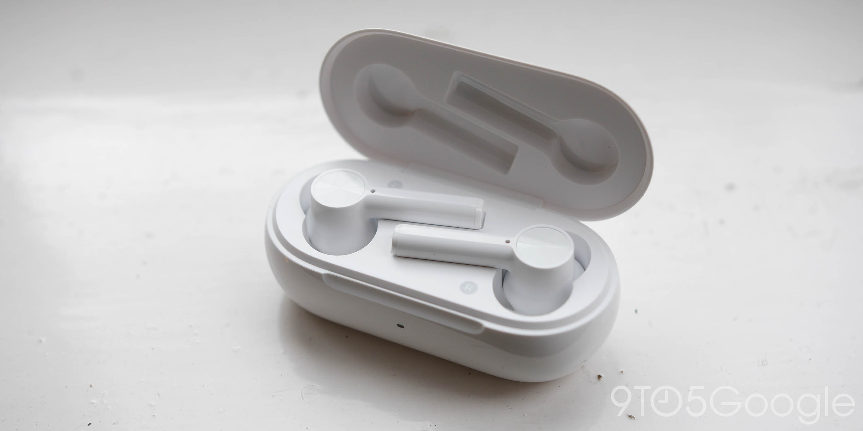 One plus earpods online z review