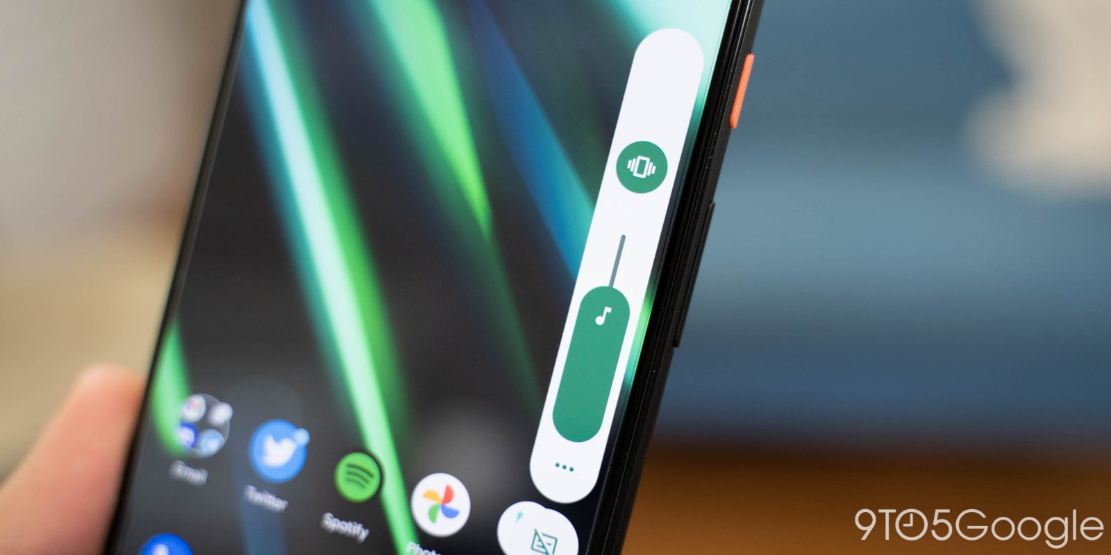 Android 12 volume controls