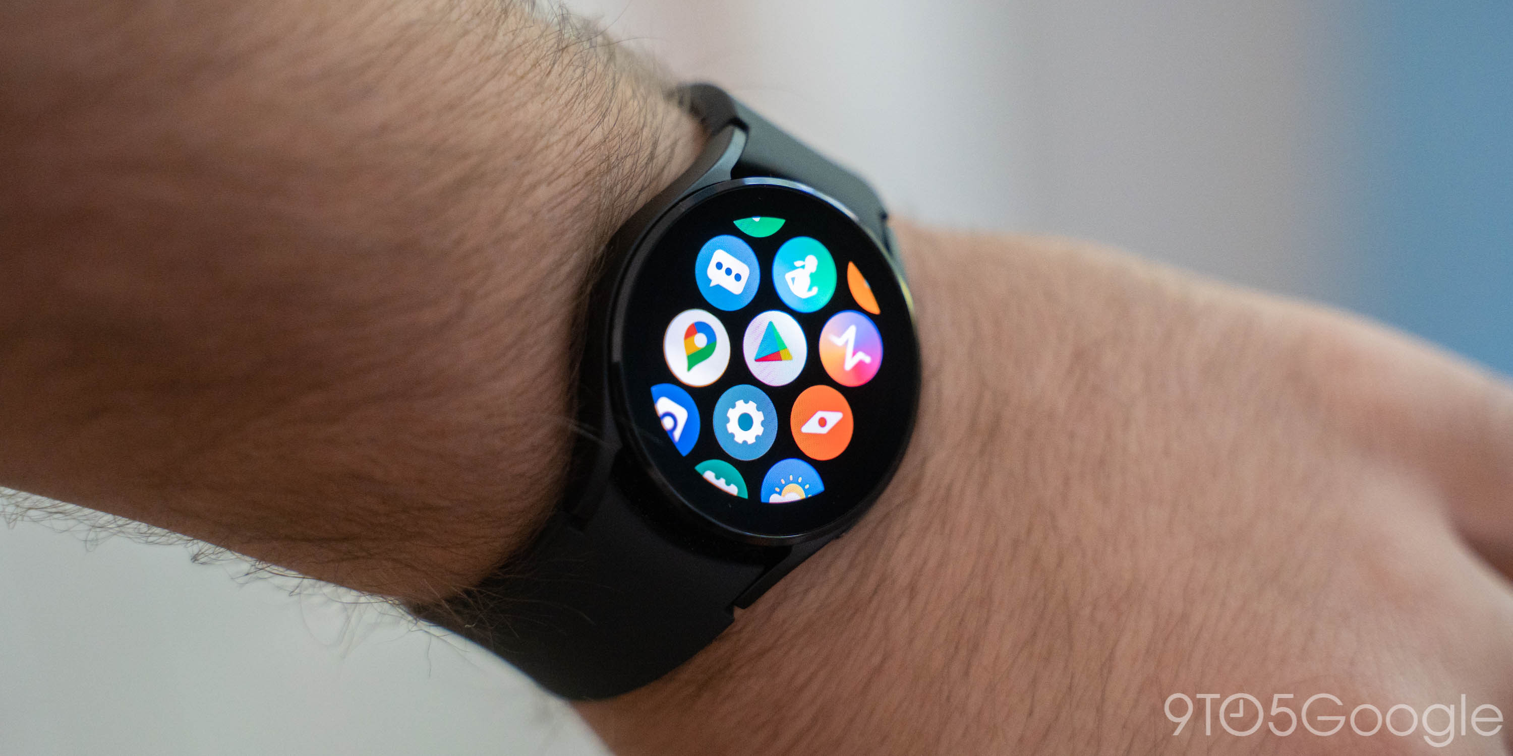 Wear os store right wrist