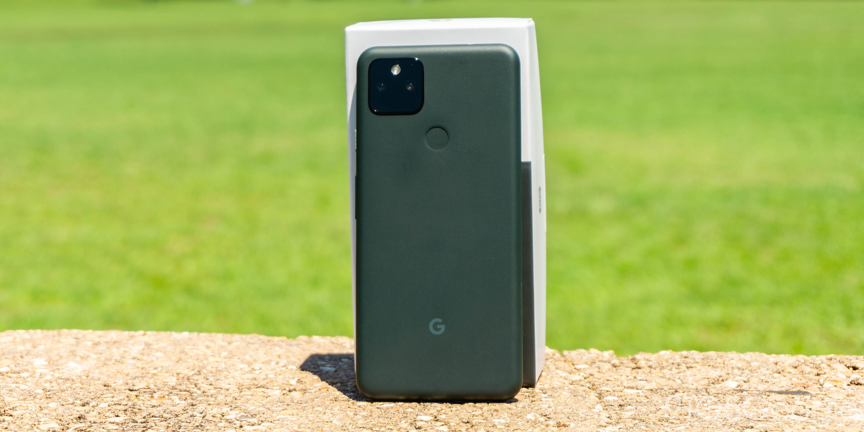 The midrange Pixel 5 makes Google's smartphone lineup more confusing than  ever
