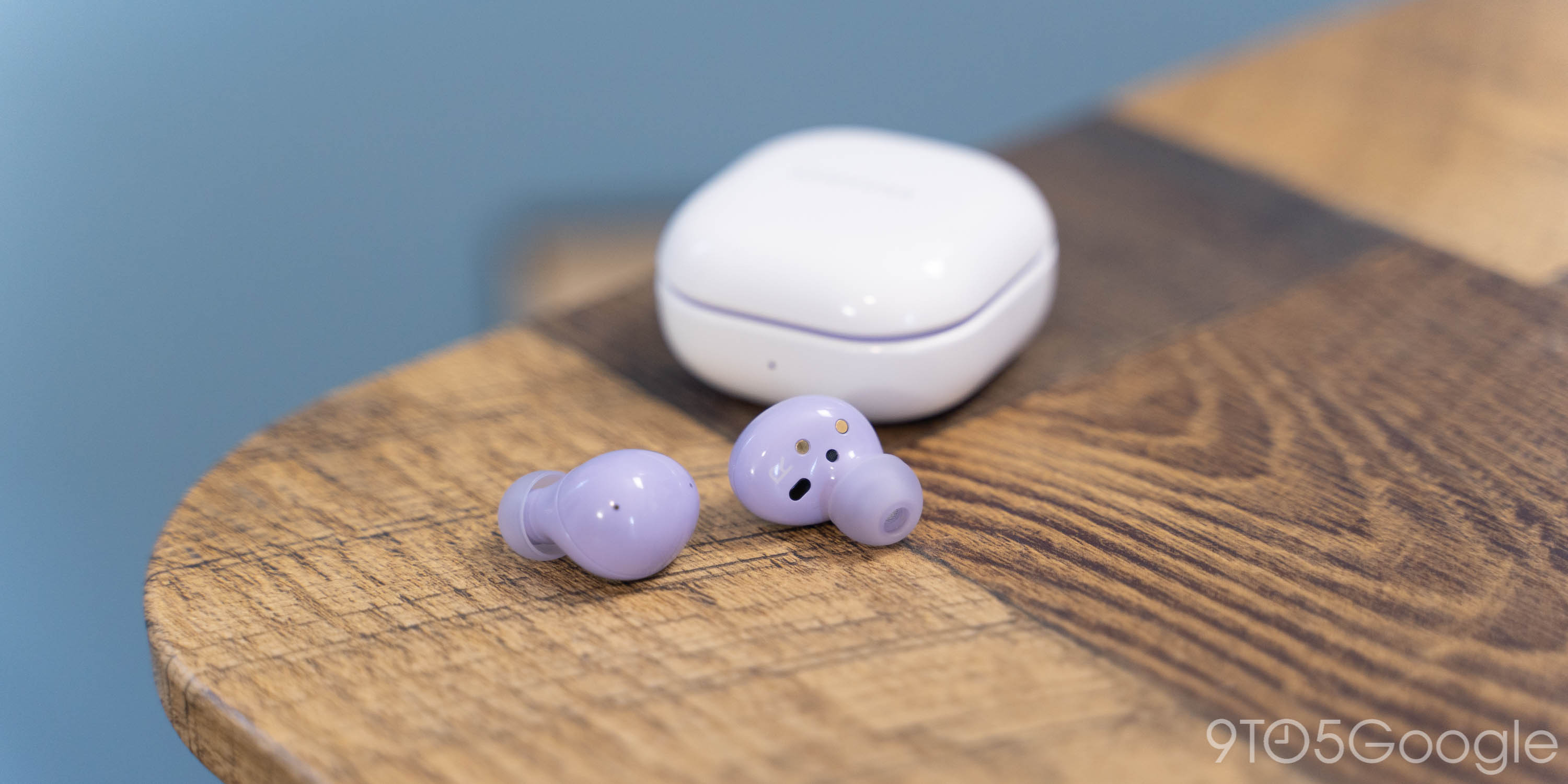 Samsung Galaxy Buds 2 and S22 Ultra handsets now on sale