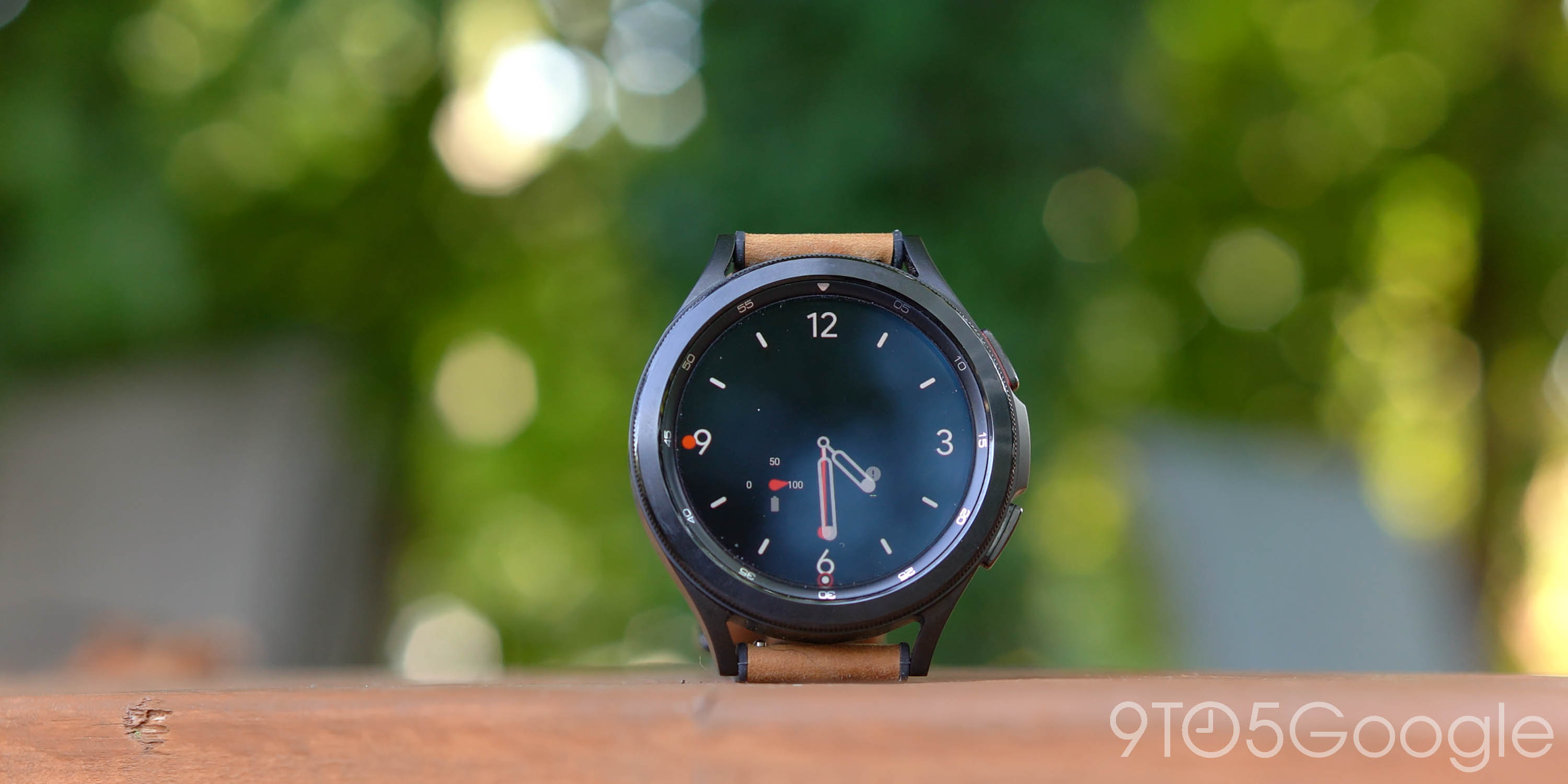 Samsung Galaxy Watch4 and Galaxy Watch4 Classic received botched update  that bricks some smartwatches -  News