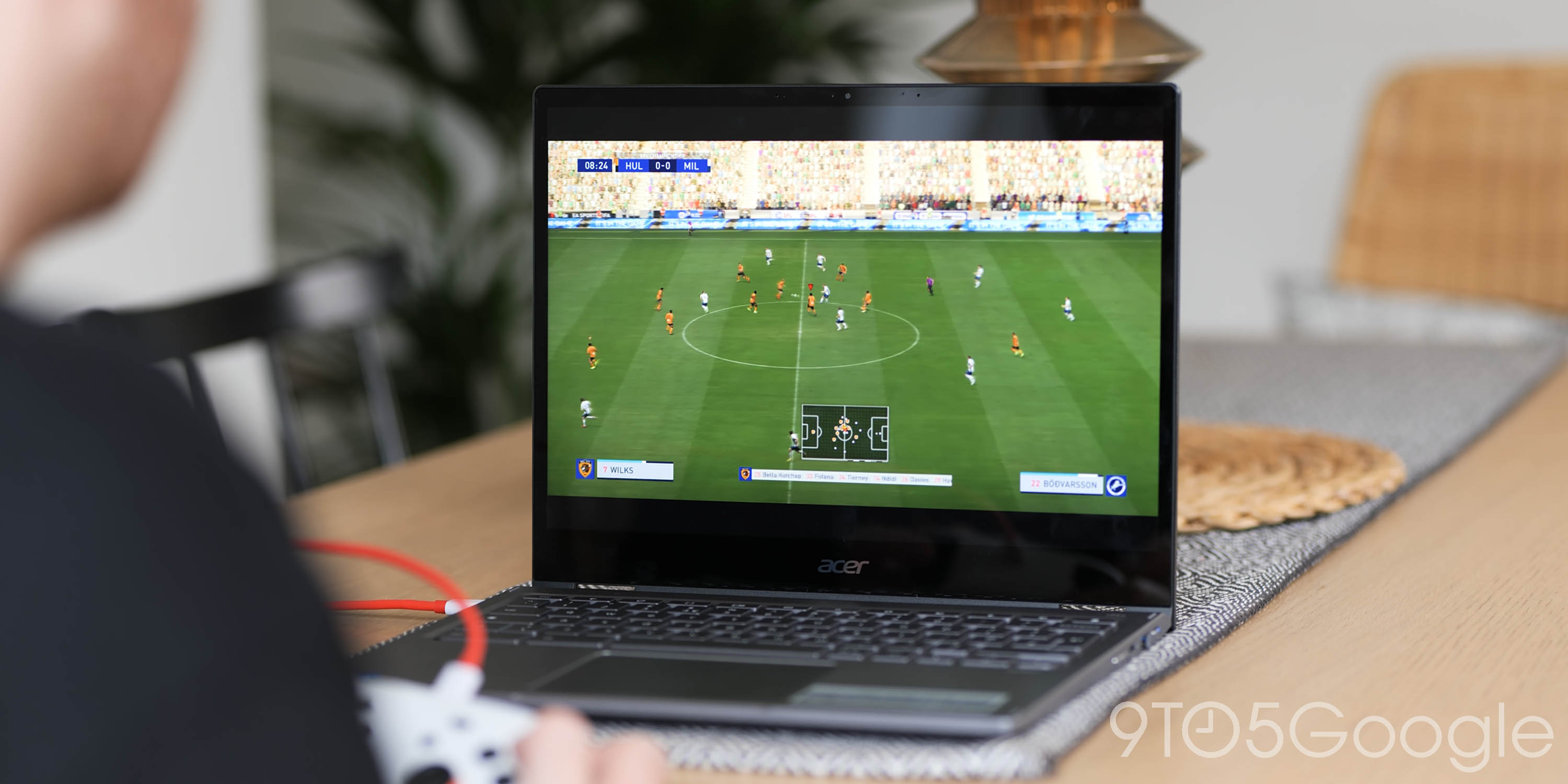 Acer Chromebook Spin 713 (2021) review - FIFA 22 gameplay on Stadia