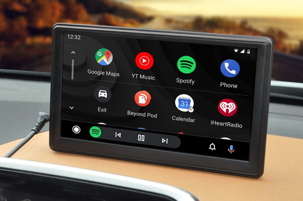 GPS style Android Auto device
