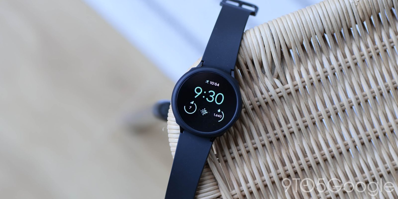 Google Pixel Watch face on a Galaxy Watch