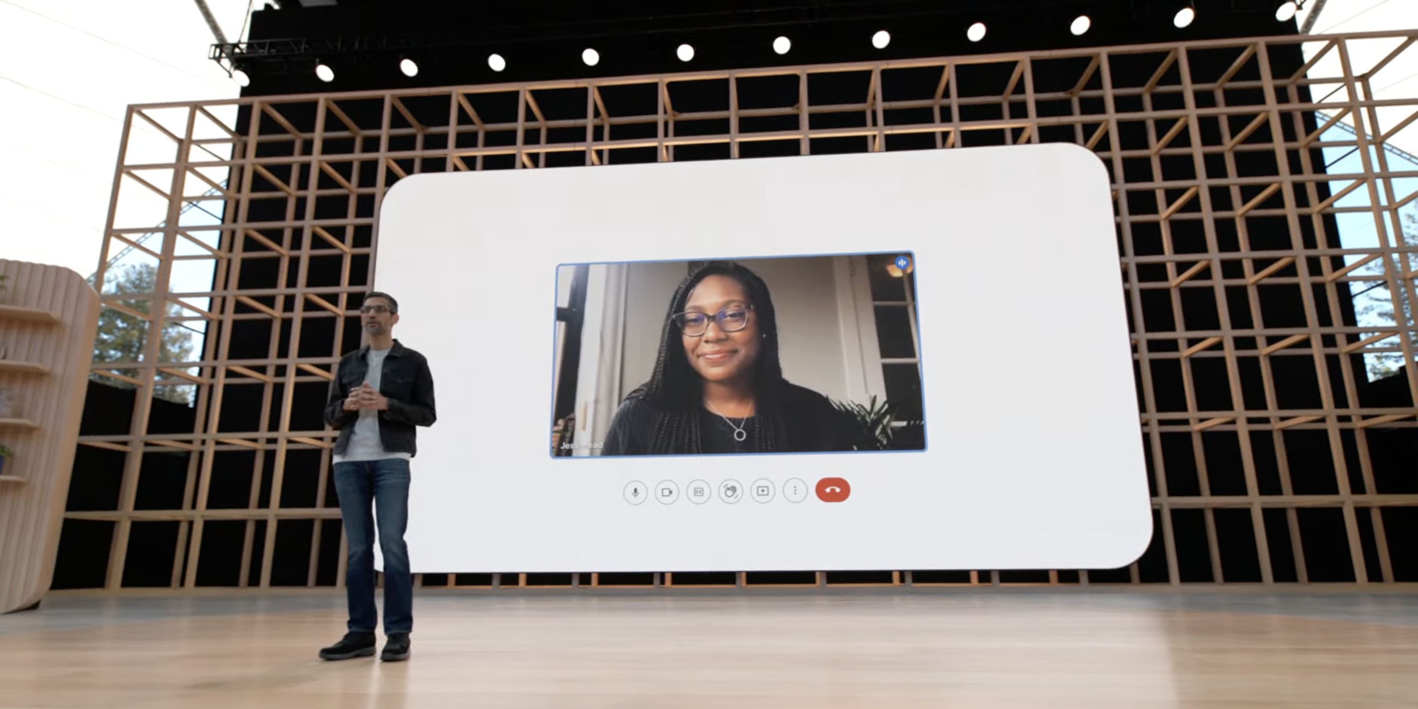 Google Chat adding AI summaries, Meet getting portrait lighting, and more