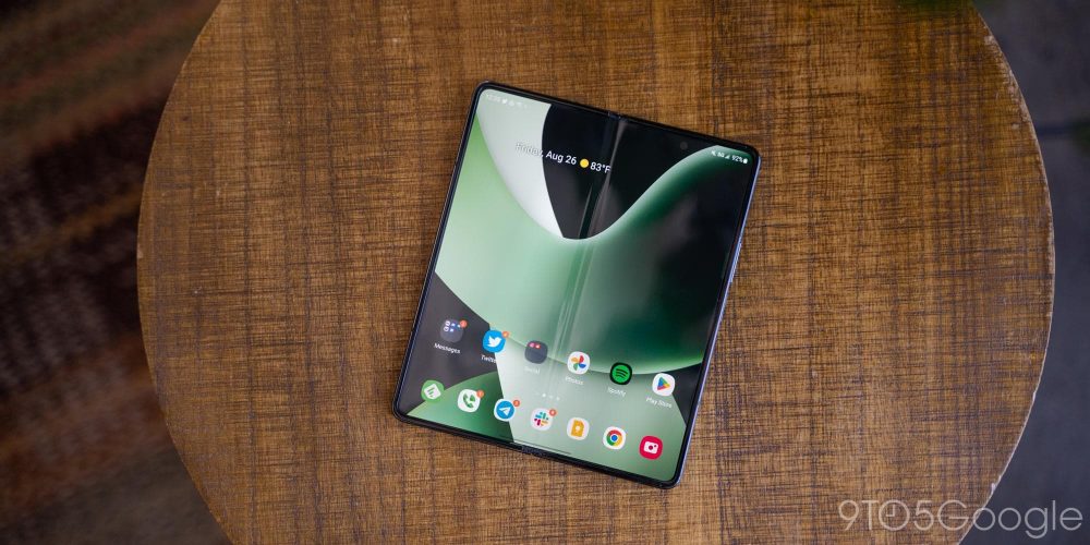 Galaxy Z Fold 4 review: Iterative but important 8