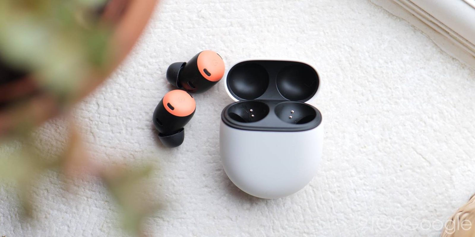 Like AirPods Pro 2, Google's Pixel Buds Pro Add Conversation Detection and  Other New Features - CNET