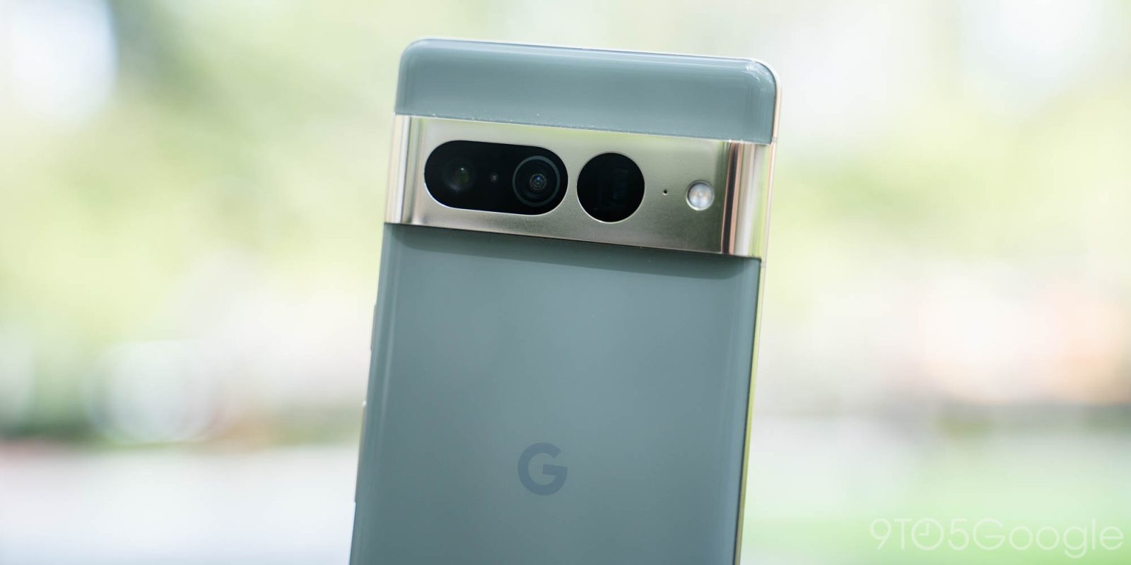Google Pixel 7 Pro drops to $502, Samsung 15W Qi charging pad $39, Garmin smartwatches, more