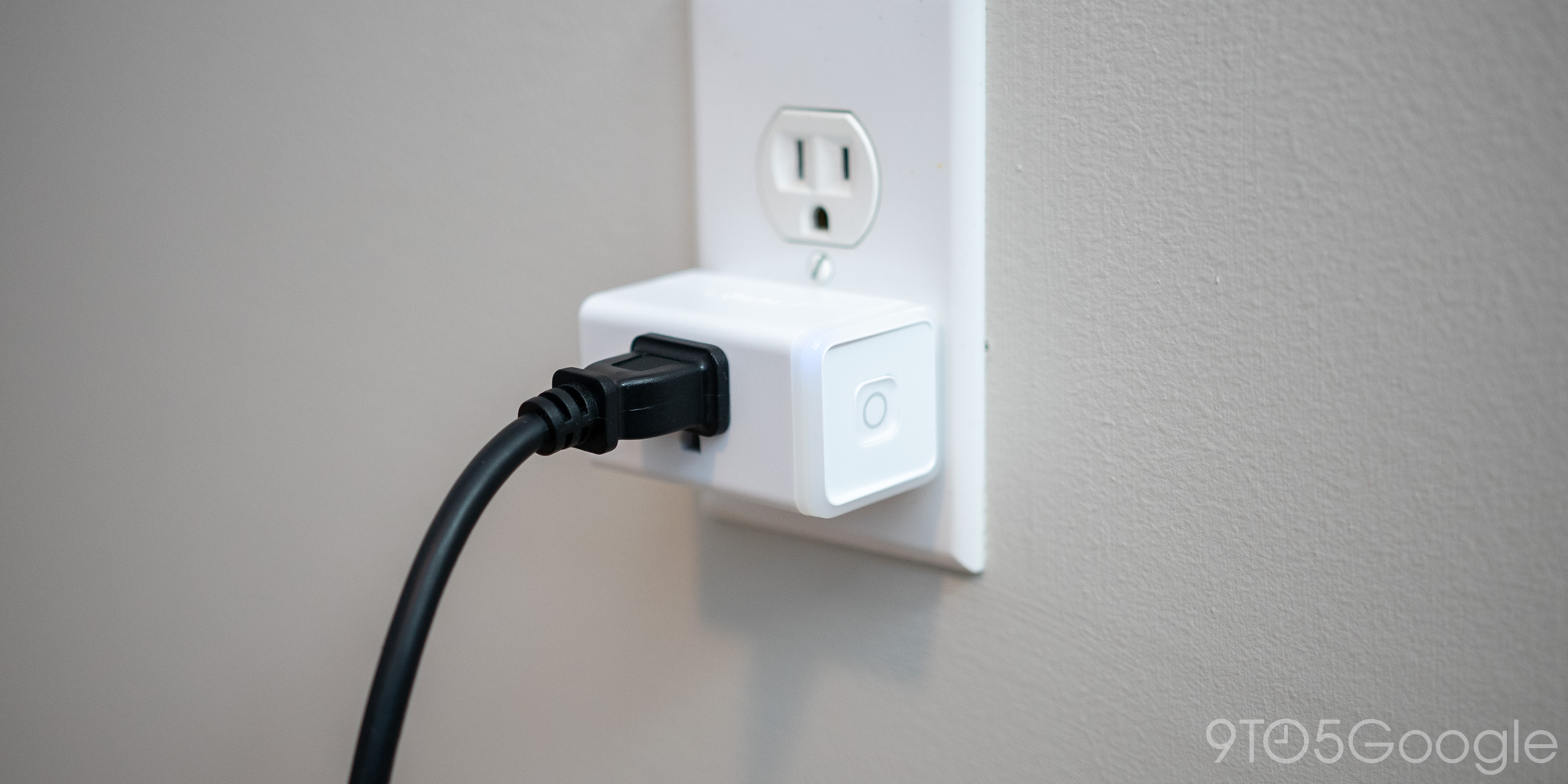 TP-Link KP200 smart outlet is actually an outlet, not a smart plug - The  Verge