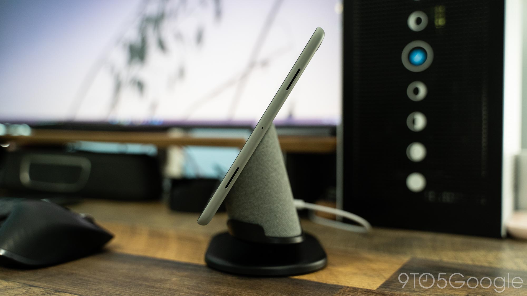 This Pixel Tablet stand is adjustable and fixes two big problems