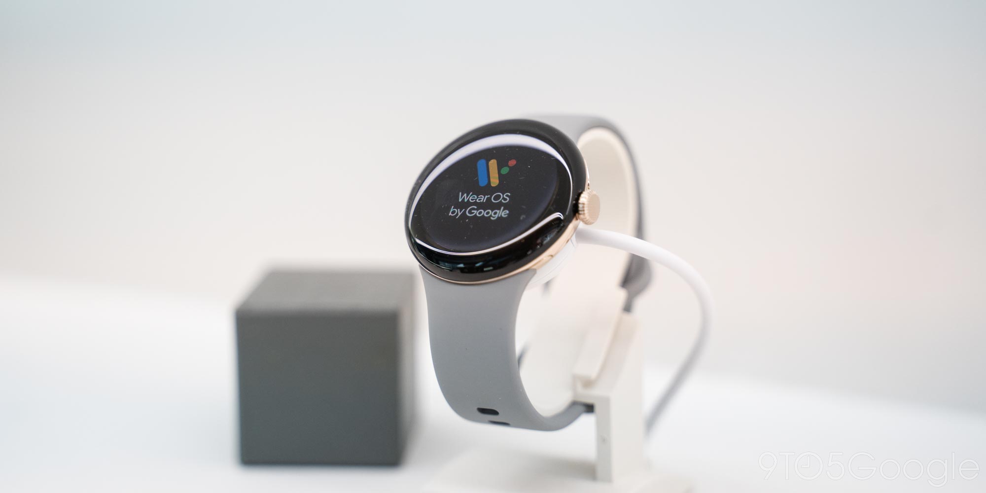 Google Wear OS watch shows up at FCC; likely not Pixel Watch 3