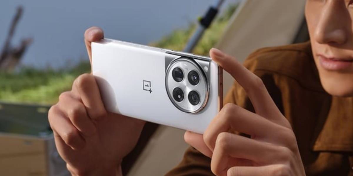 OnePlus 12 specs, return of wireless charging confirmed