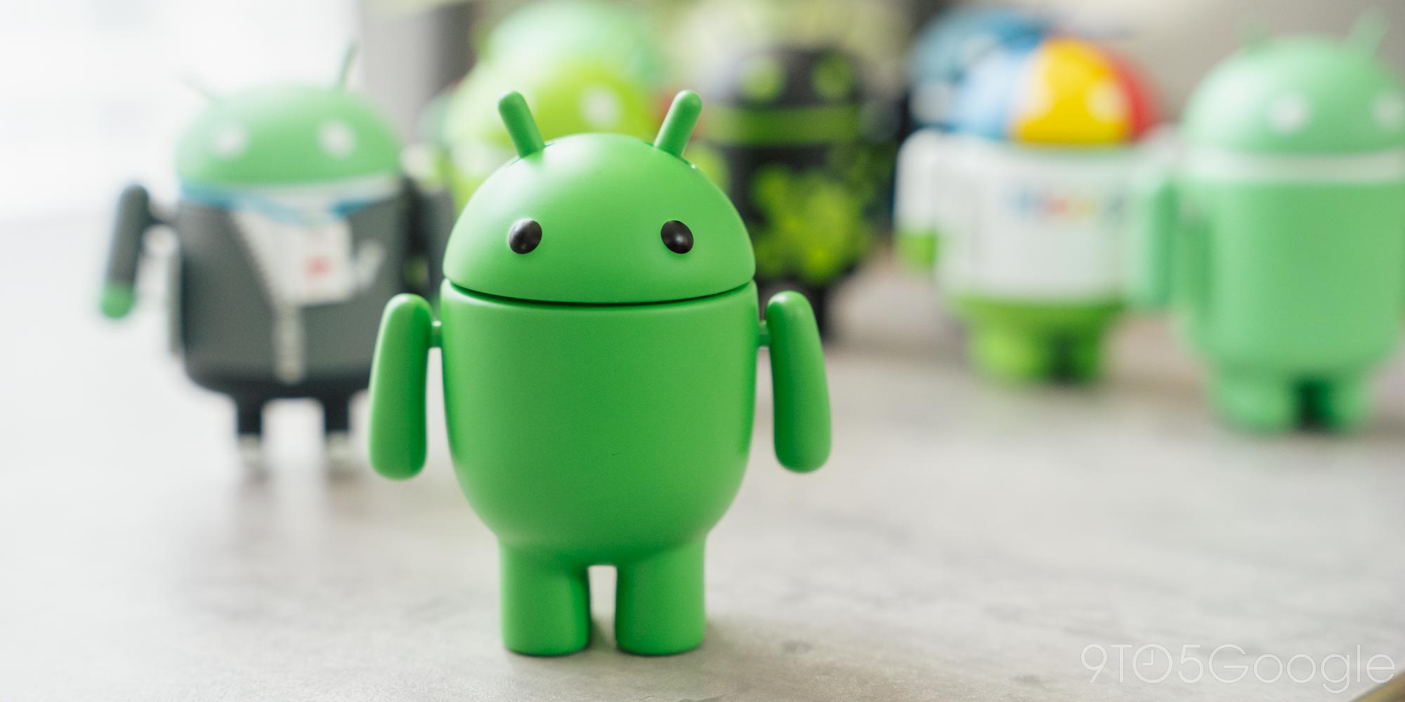 Orders android collectible figure