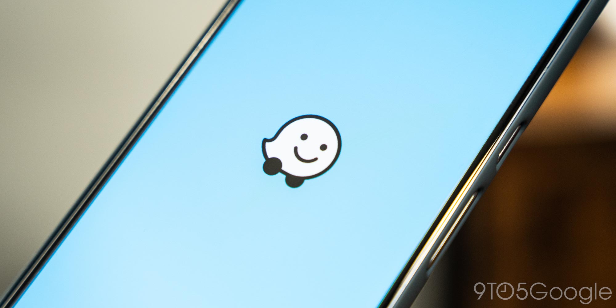 Waze now shows traffic lights on your route, but it’s rolling out slowly