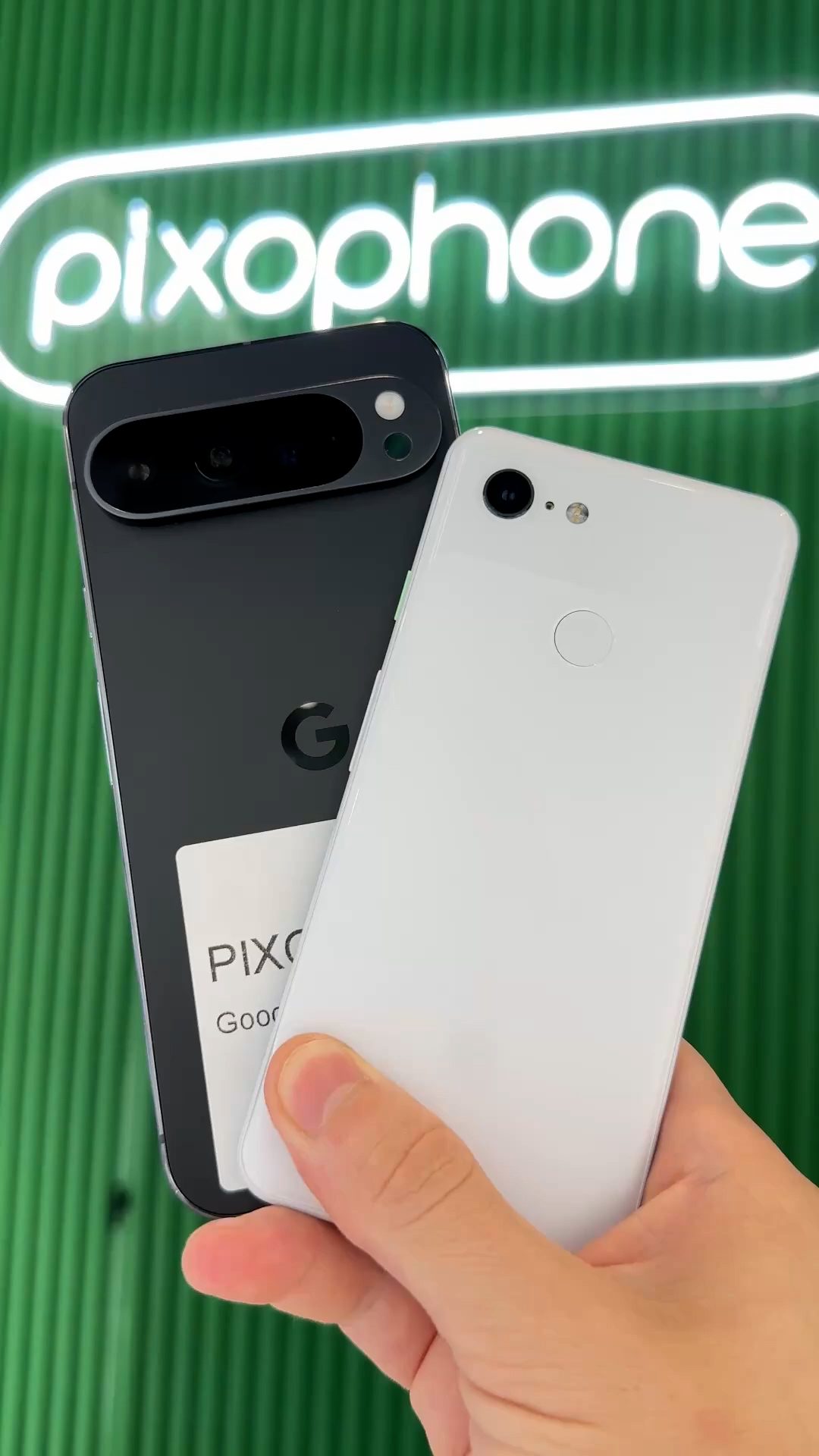 Pixel-9-Pro-XL-compared-to-older-Pixel-1.jpg