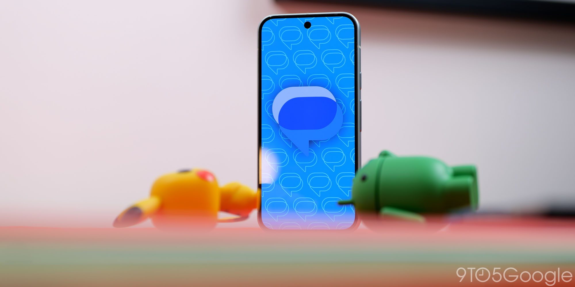 Google Messages тестирует @упоминания в групповых чатах RCS