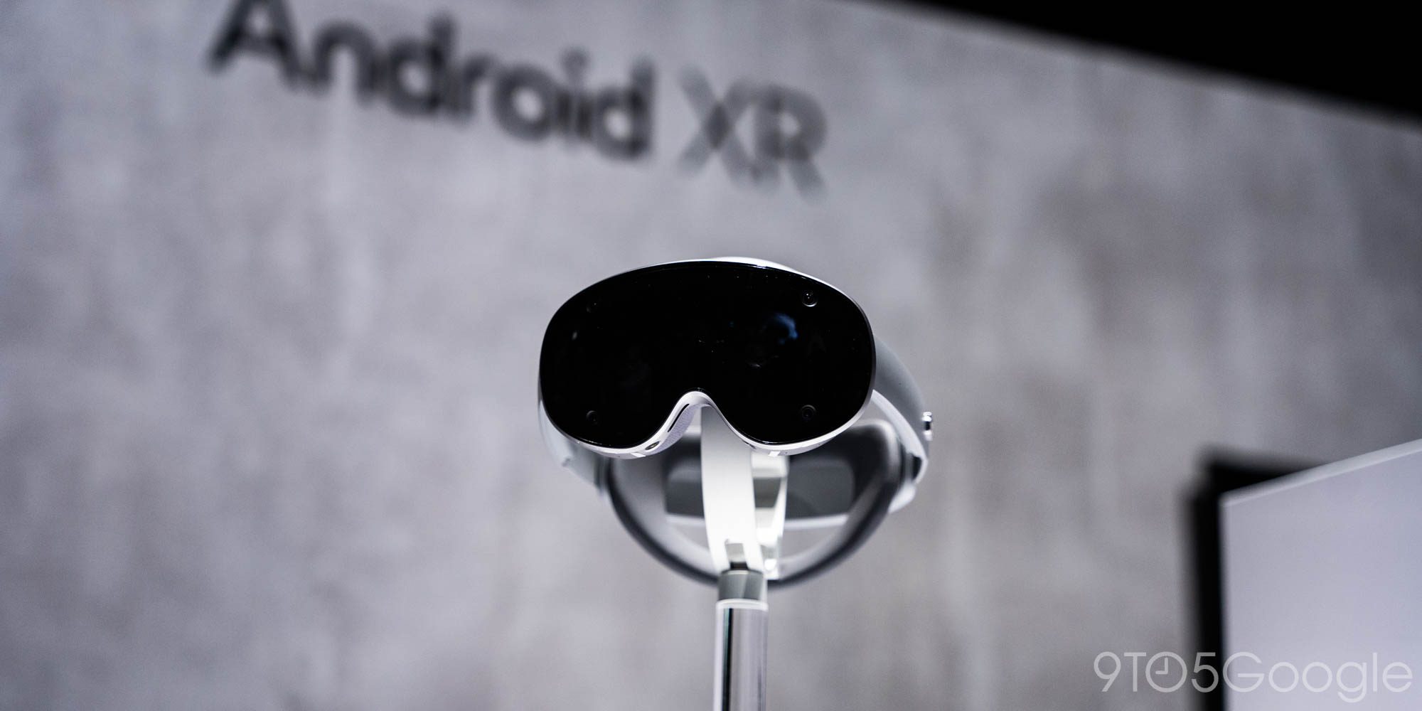 Samsung подтверждает презентацию гарнитуры Android XR 21 октября, кредит в $100 при бронировании
