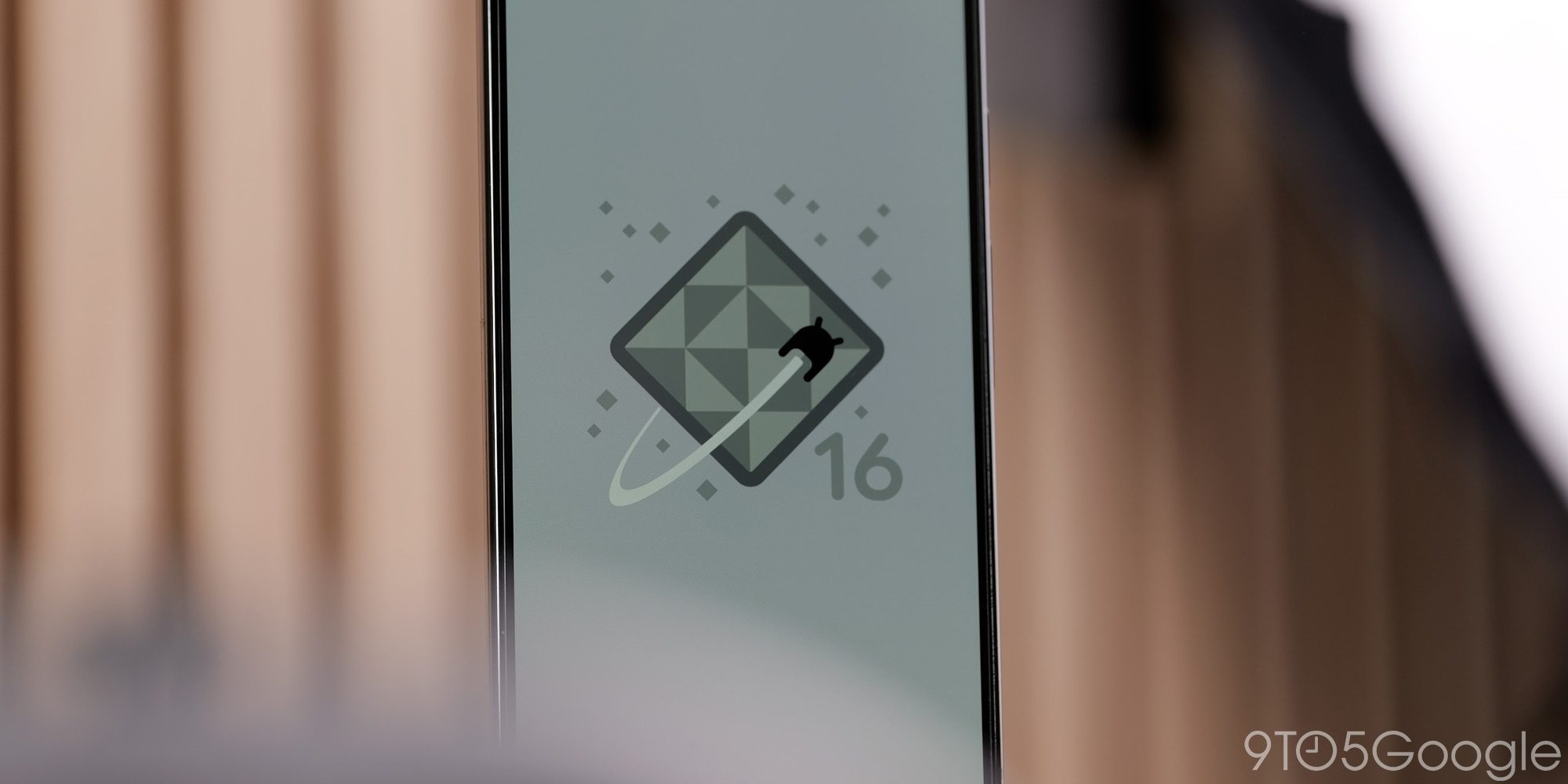 Android 16 QPR3 добавляет «Автоматизацию экрана» на Pixel 10 для «использования на компьютере»