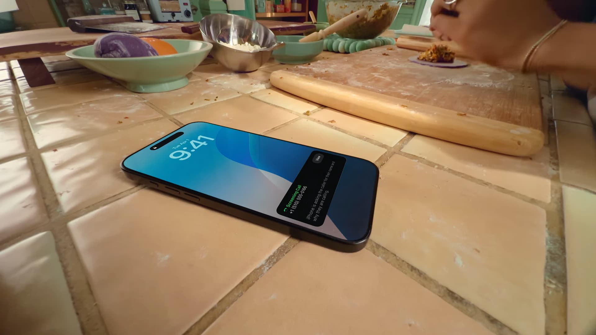 Ios Call Screening Feature iOS 26 vs. Android: Liquid Glass & Material 3 Expressive, more