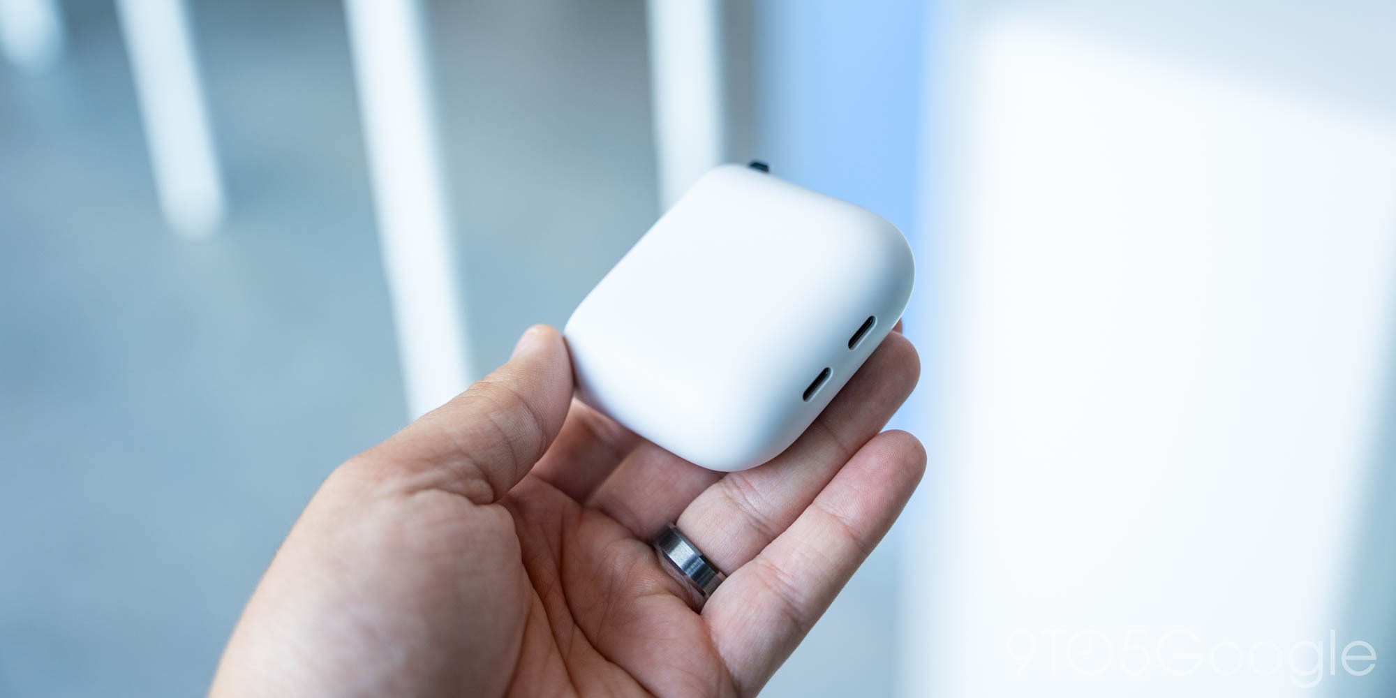 Google's new Pixel charger prioritizes your Pixel 10, but at a cost