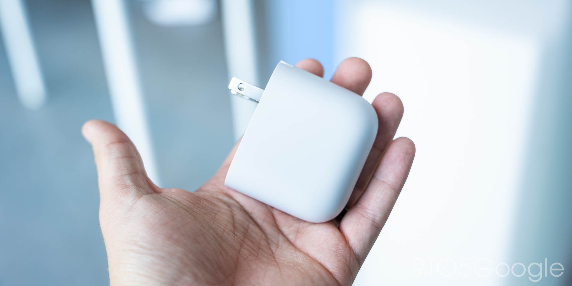 Google's new Pixel charger prioritizes your Pixel 10, but at a cost