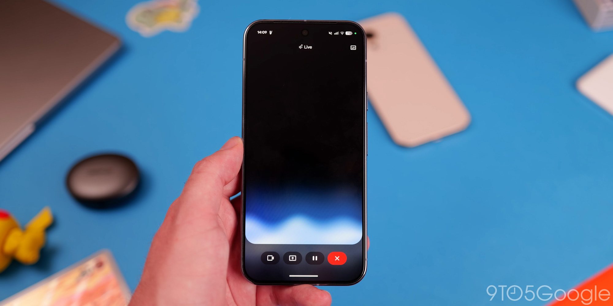 Gemini Live теперь отображает субтитры, а «Search Live» получает ярлык на главном экране