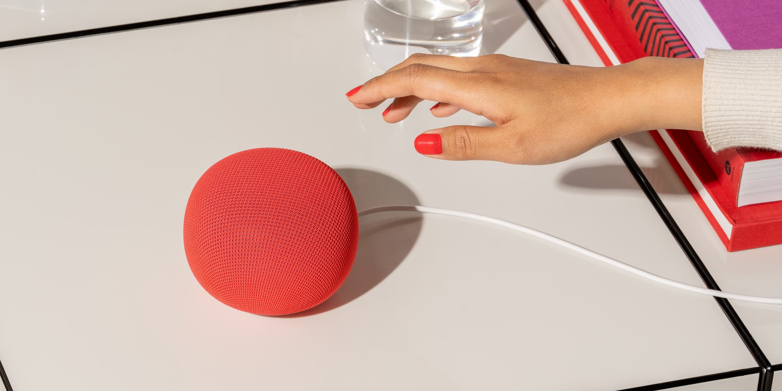 Gemini Smart Speakers Emerge, Google Home Speaker Listed