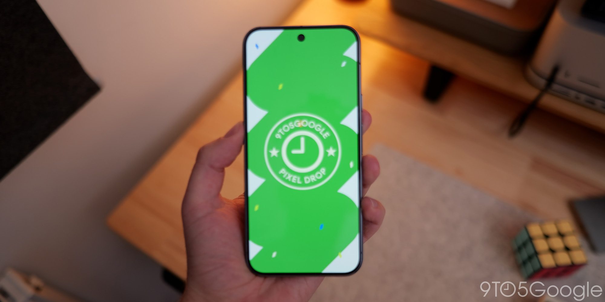 Апрельское обновление Pixel 2026: режим «Комфортный просмотр» для Pixel 10, пользовательские AI-иконки, «Мой маршрут» в «Обзорe» и многое другое 