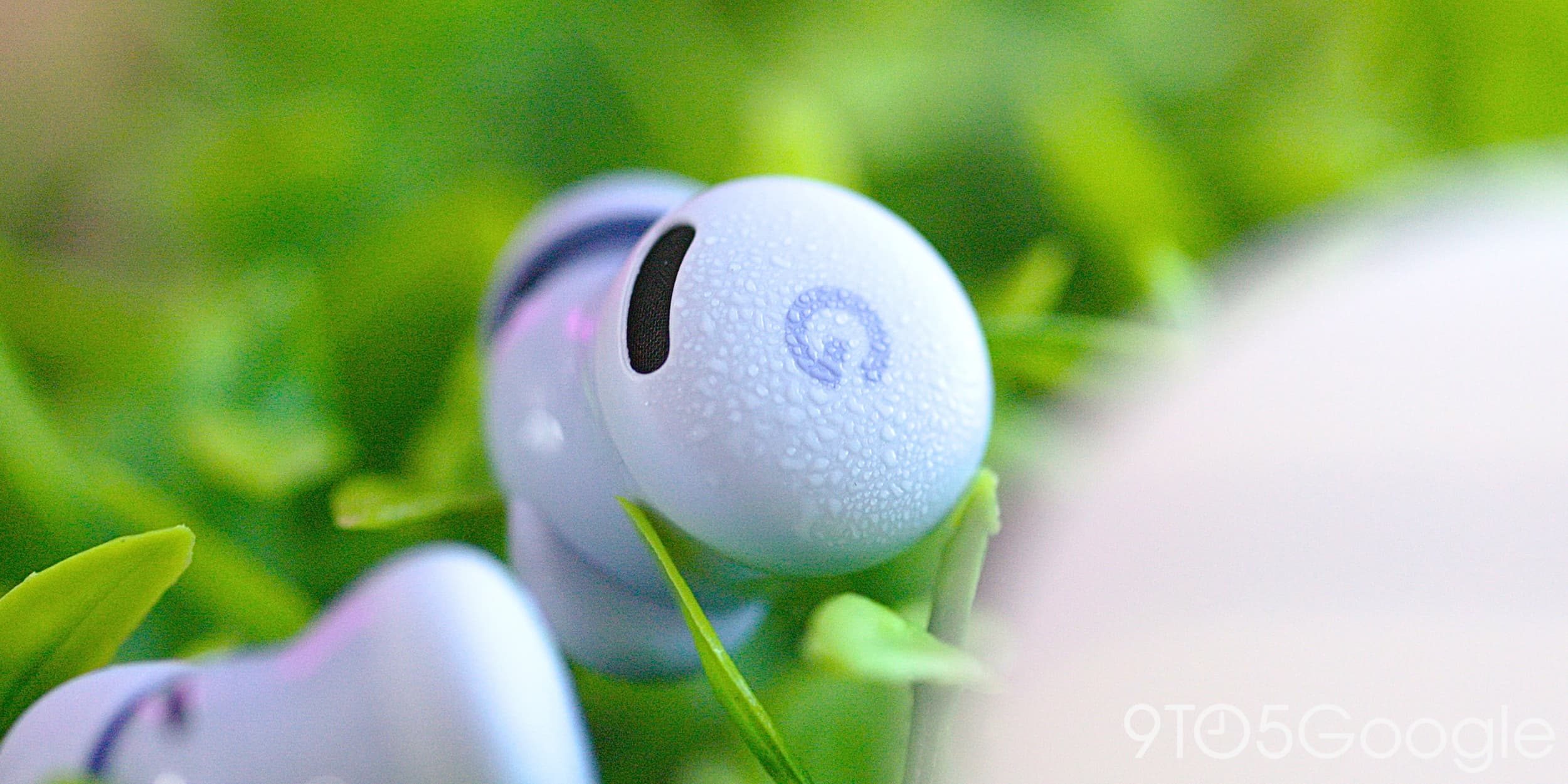 Google Store напрямую предлагает сменные кейсы и отдельные наушники Pixel Buds