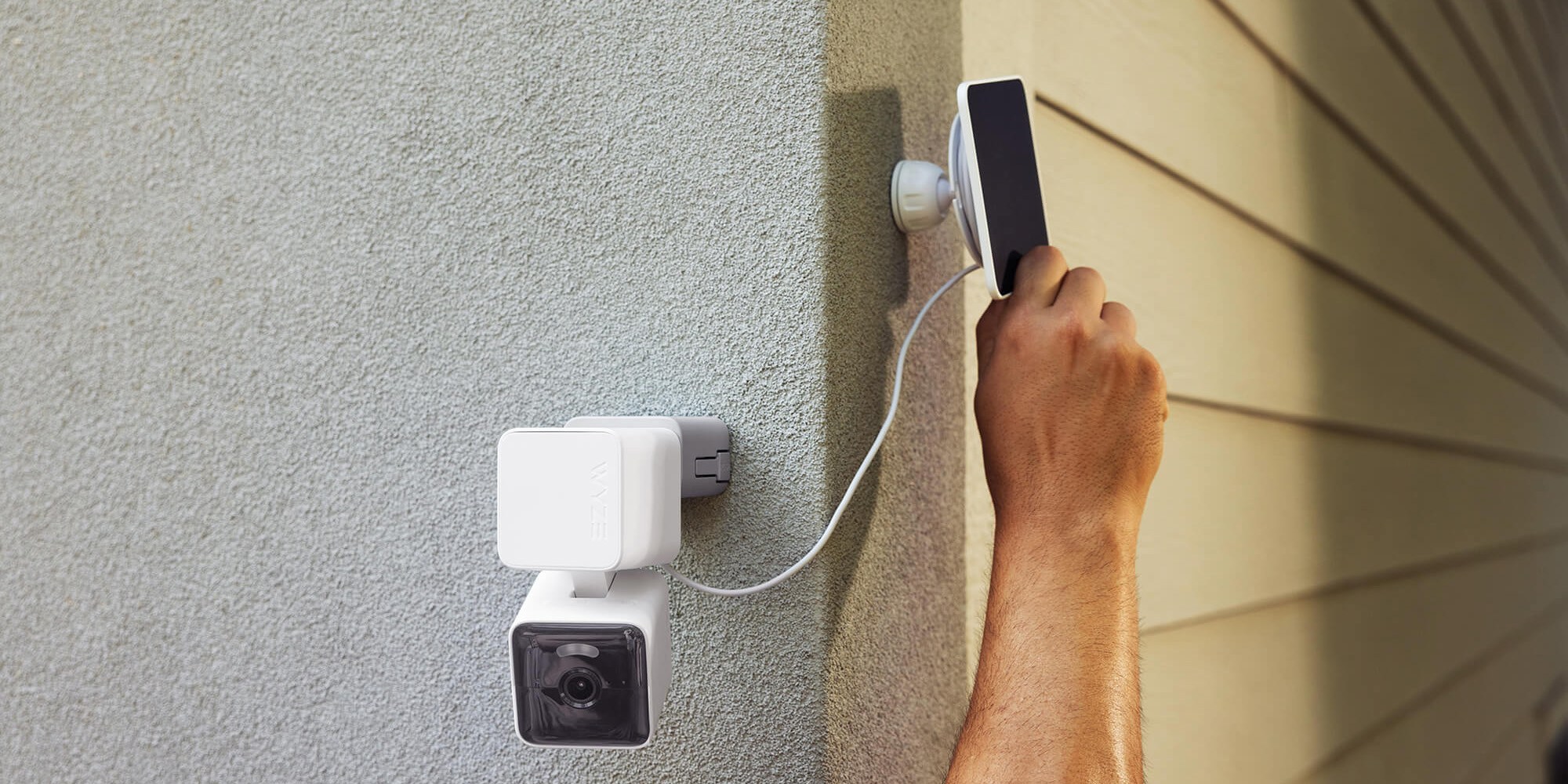 Wyze launches solar-powered pan camera