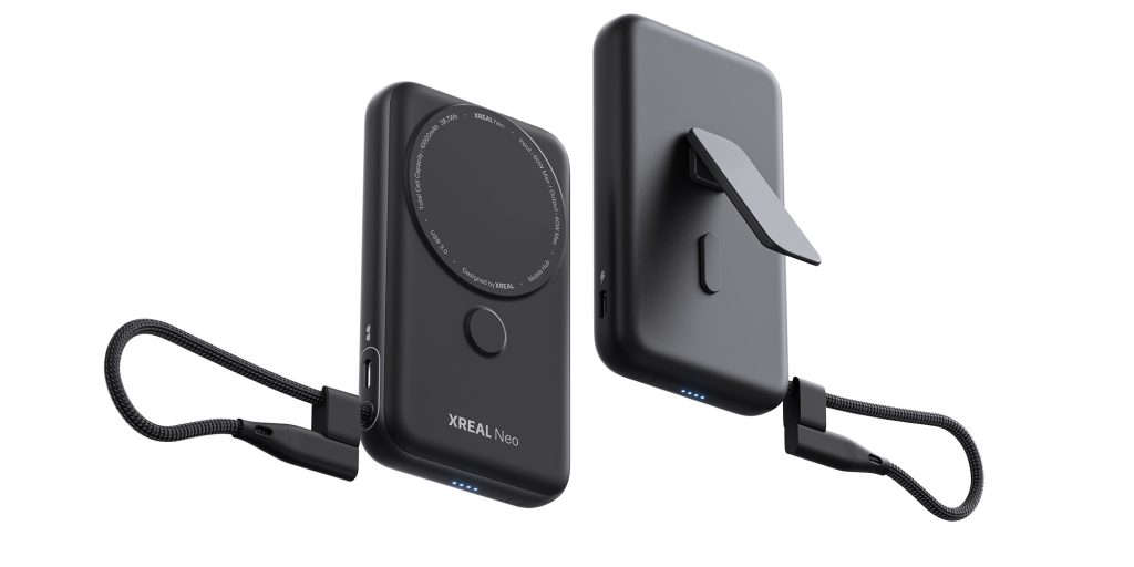 صورة لبنك الطاقة XREAL Neo مع شعار XREAL