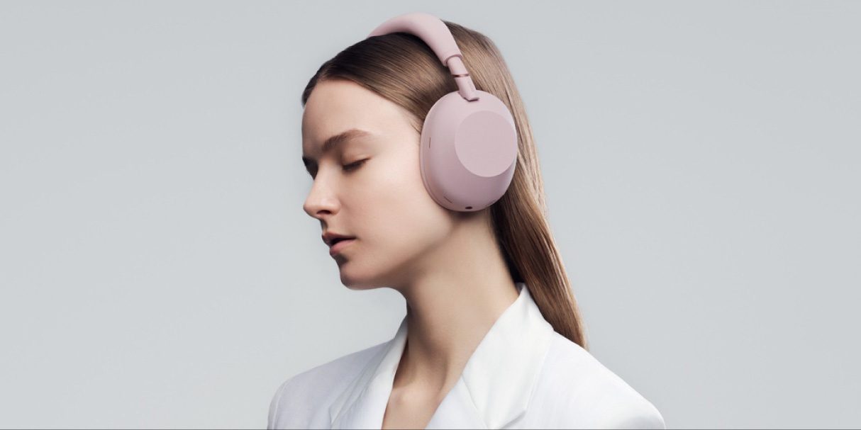 Лучшие накладные наушники Sony теперь доступны в цвете «Песочный розовый»