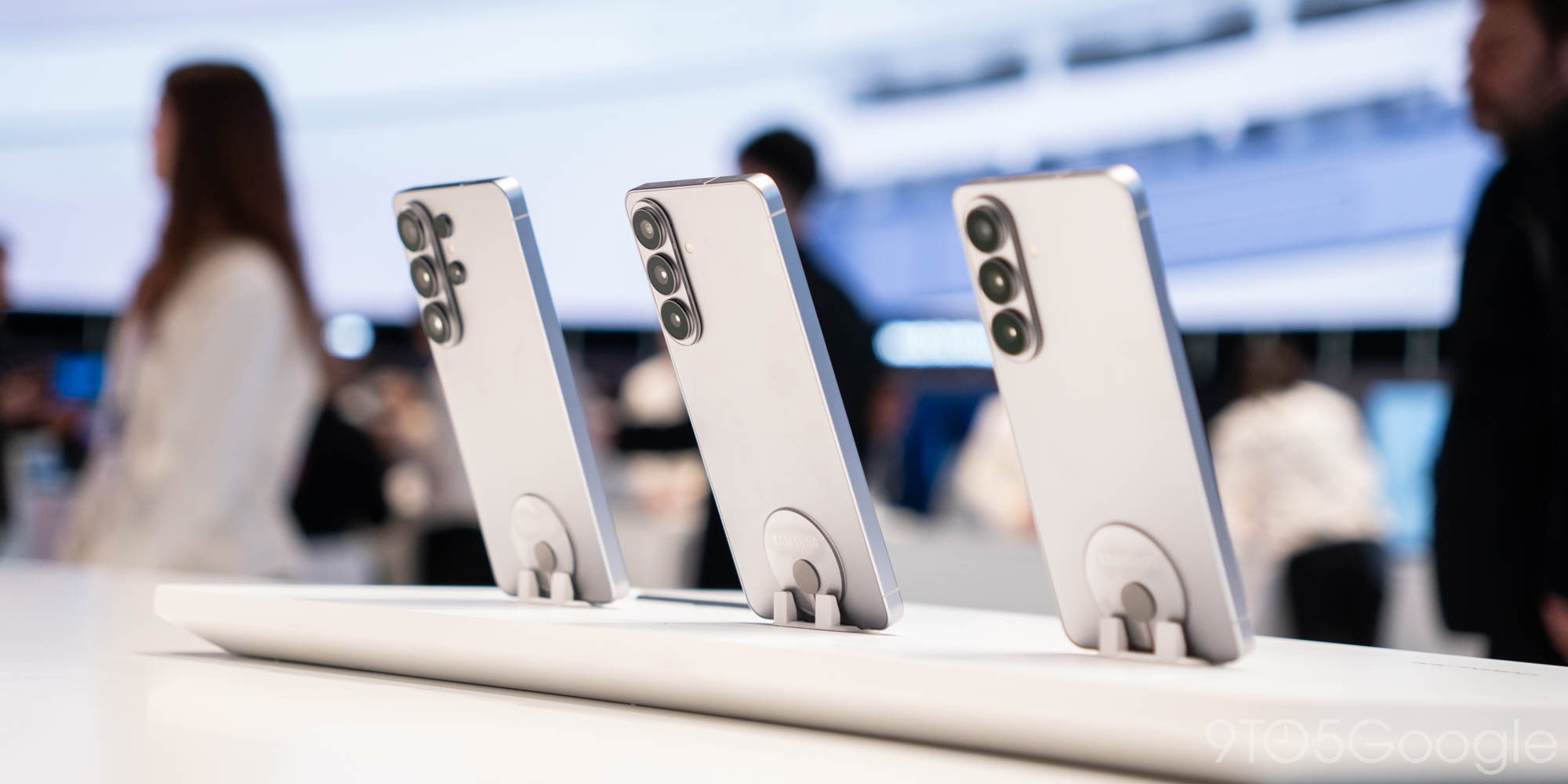Некоторые покупатели Galaxy S26 сообщают об ошибке «Это устройство не сертифицировано Play Protect»