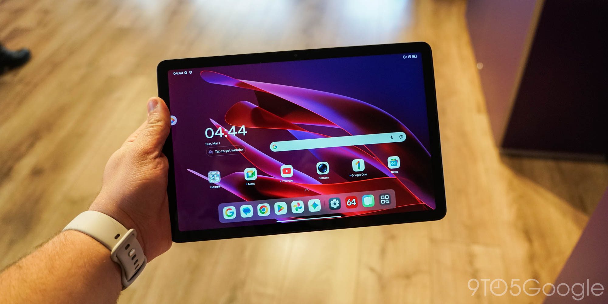 Новый защищенный планшет Lenovo на Android со съемным аккумулятором поступил в продажу по цене 499 долларов