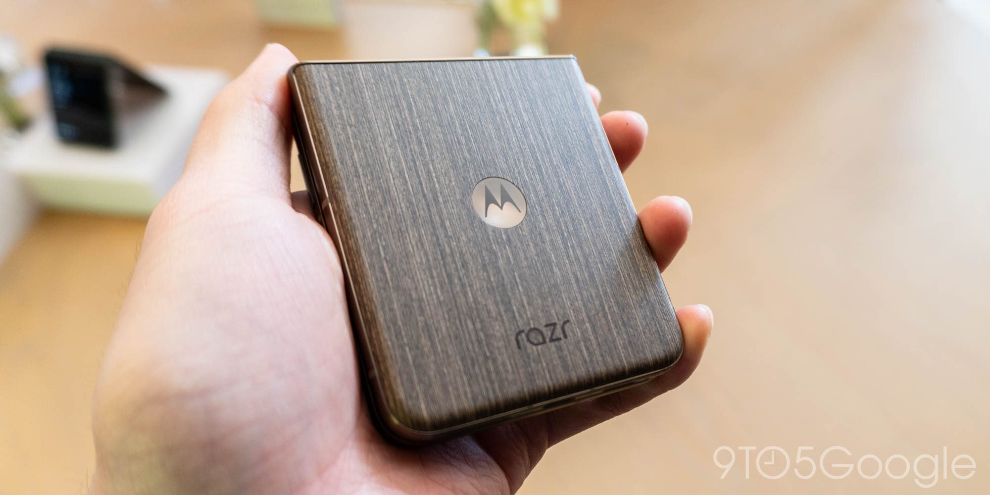 Motorola устранила проблему с «перехватом» приложения Amazon, назвав её «непреднамеренной»