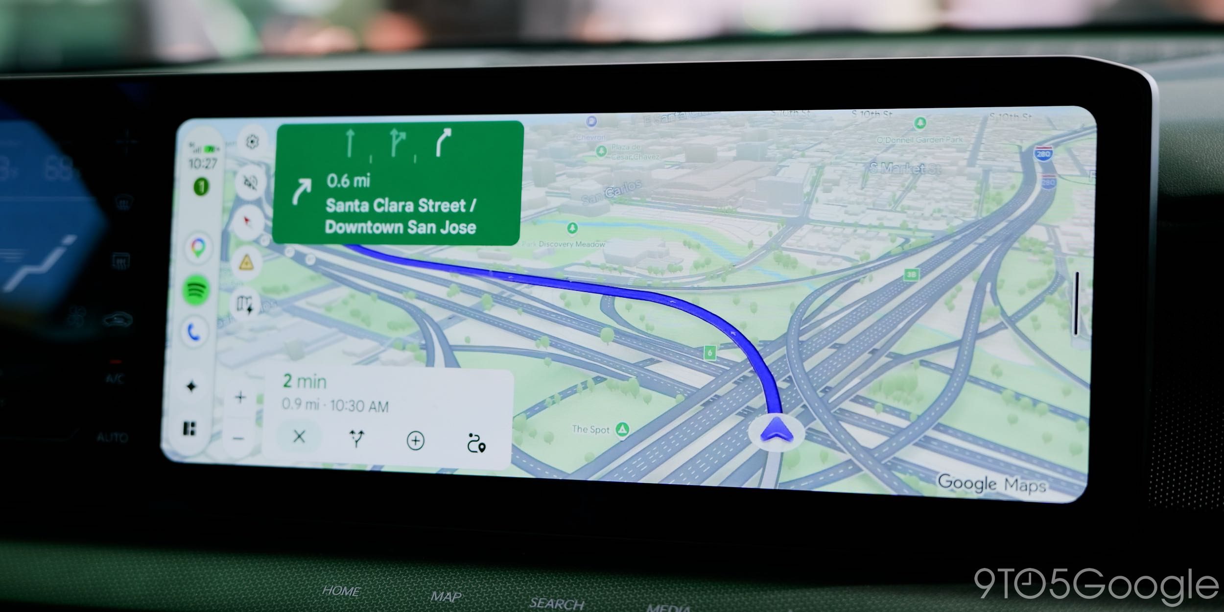 Google изменила дизайн уведомлений в Google Maps для Android Auto, чтобы они меньше отвлекали — это серьезное улучшение [Галерея]