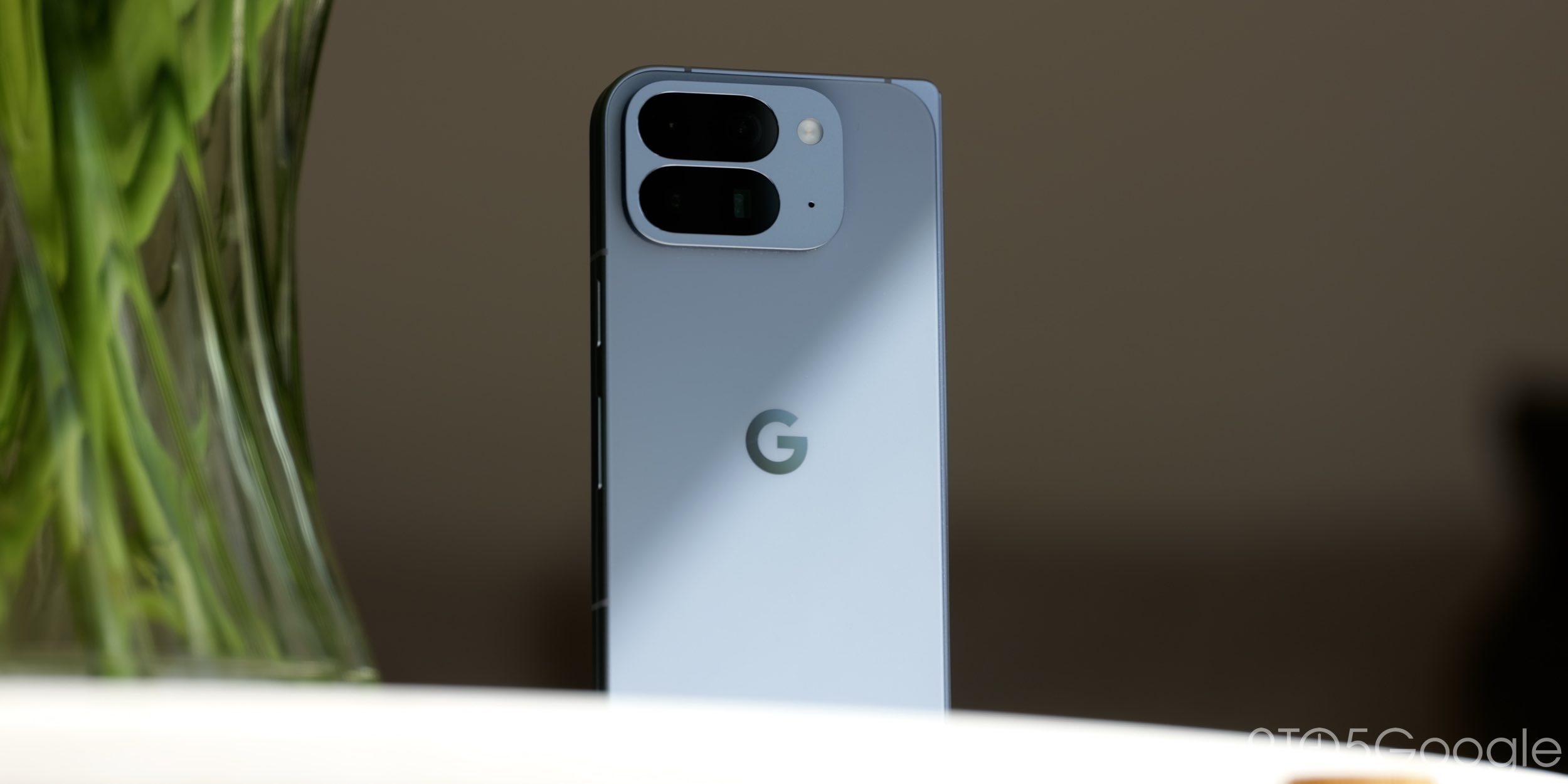 Долгосрочный обзор Pixel 10 Pro Fold: второй сиквел с подвохом [Видео]