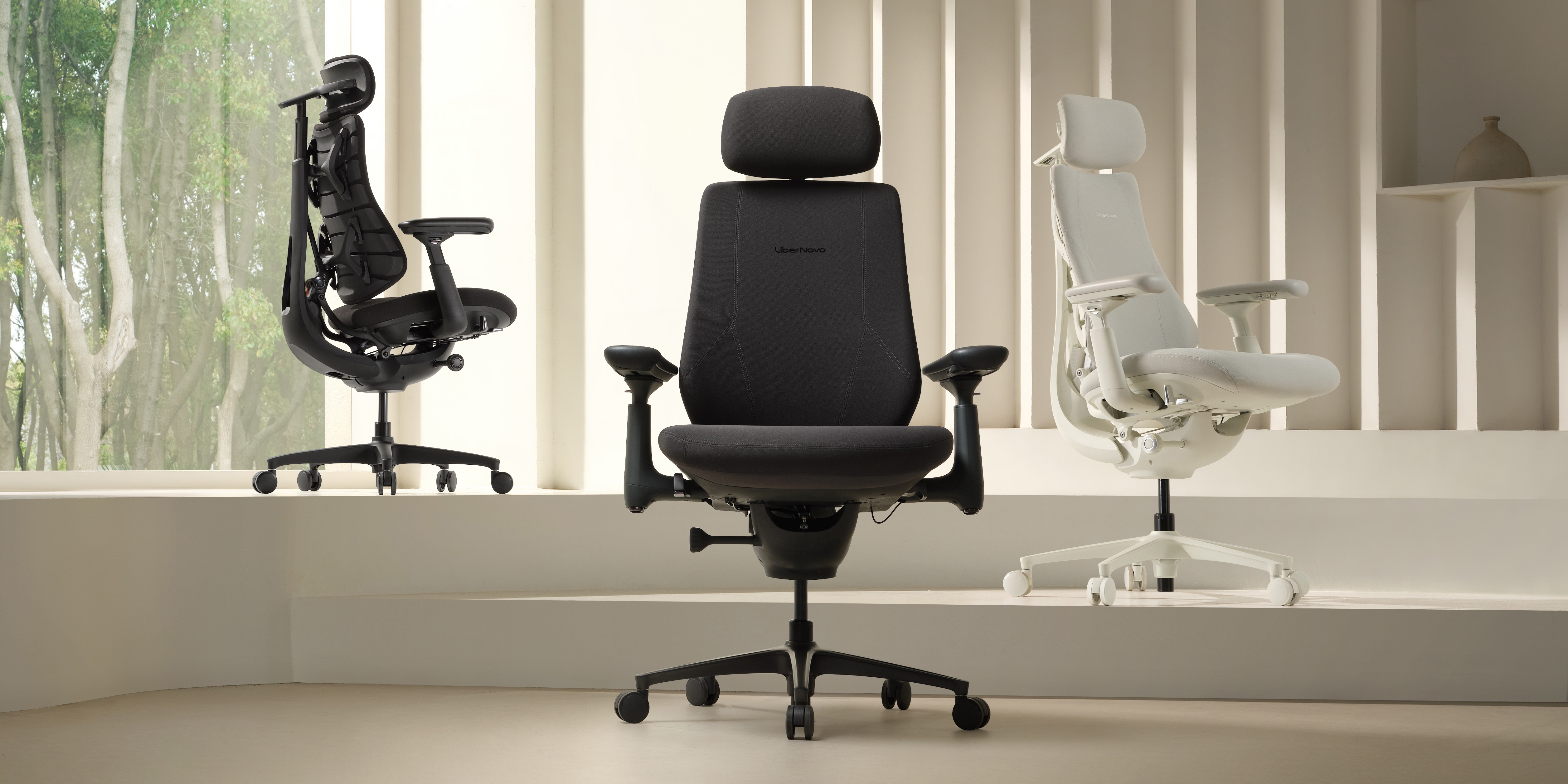 LiberNovo Unveils New Maxis, Omni Ergonomic Desk Chairs