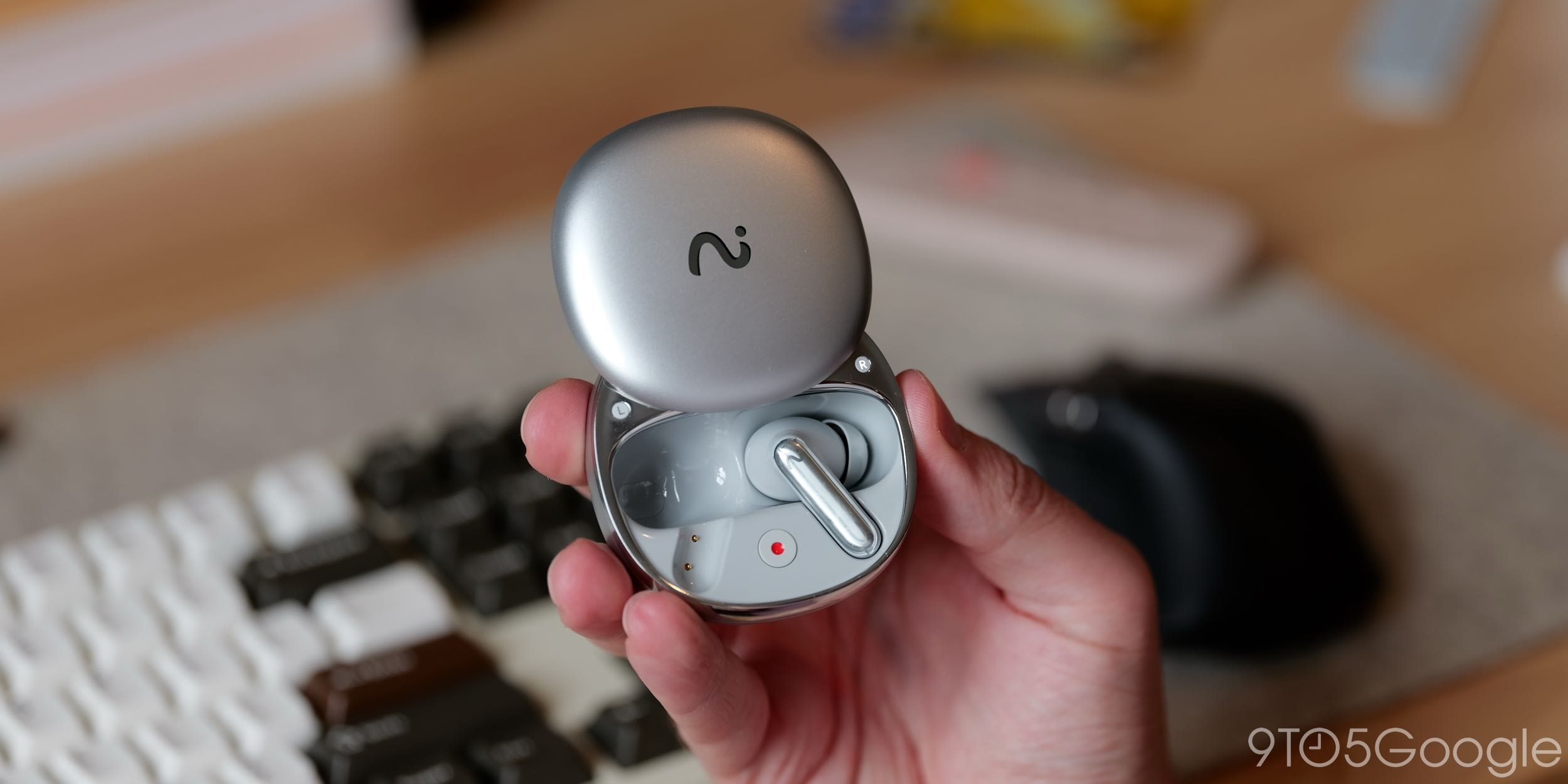Viaim RecDots earbuds are the sleekest AI recording tool yet