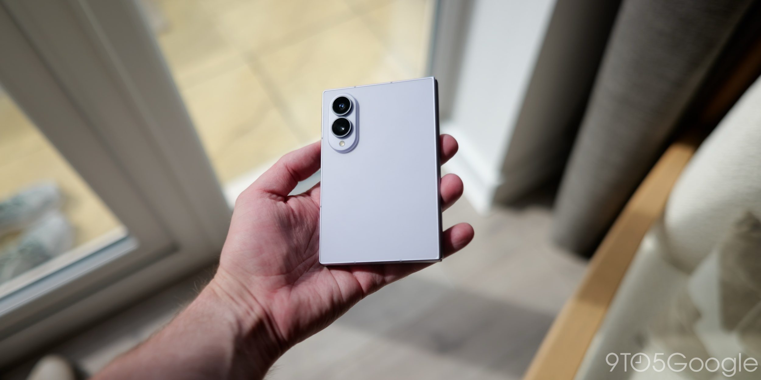 iphone fold z fold 8