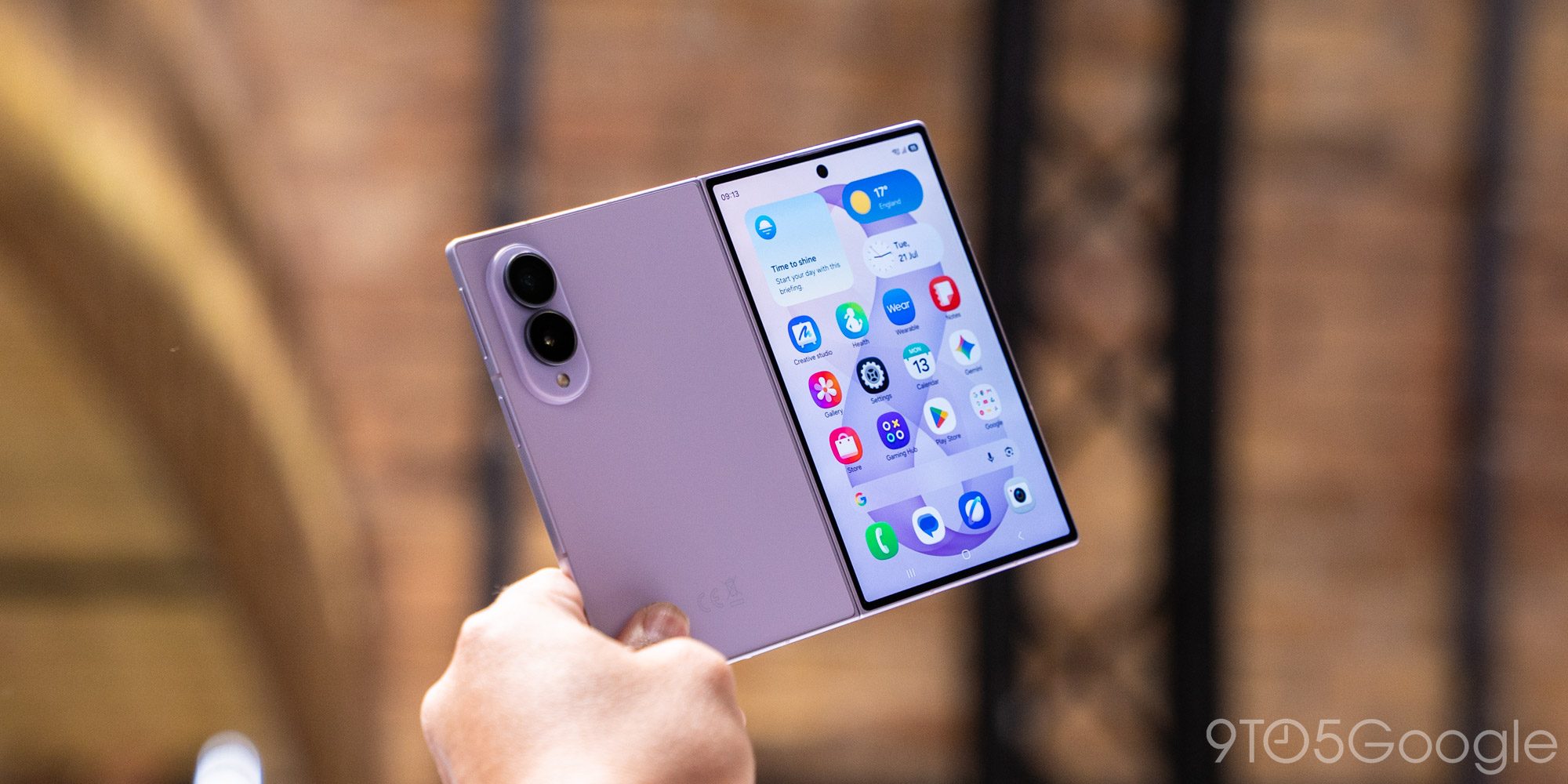 Galaxy Z Fold 8 настолько популярен, что Samsung заимствует комплектующие из прошлогодних… оу, прошлогодних ли? Нет, из телефонов следующего года, чтобы выпустить больше устройств